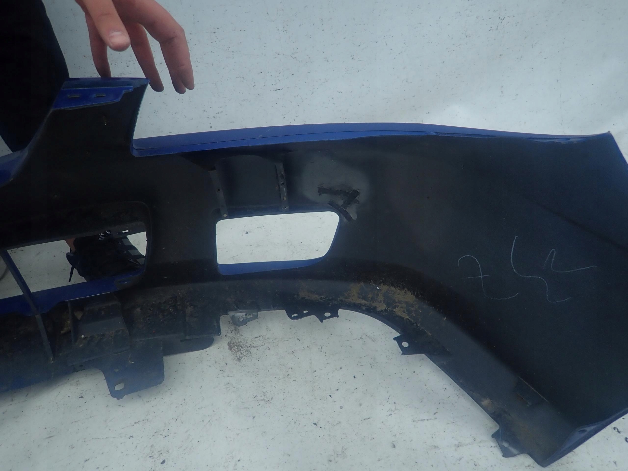 MAZDA 323F LIFT 01-03 nárazník předek přední