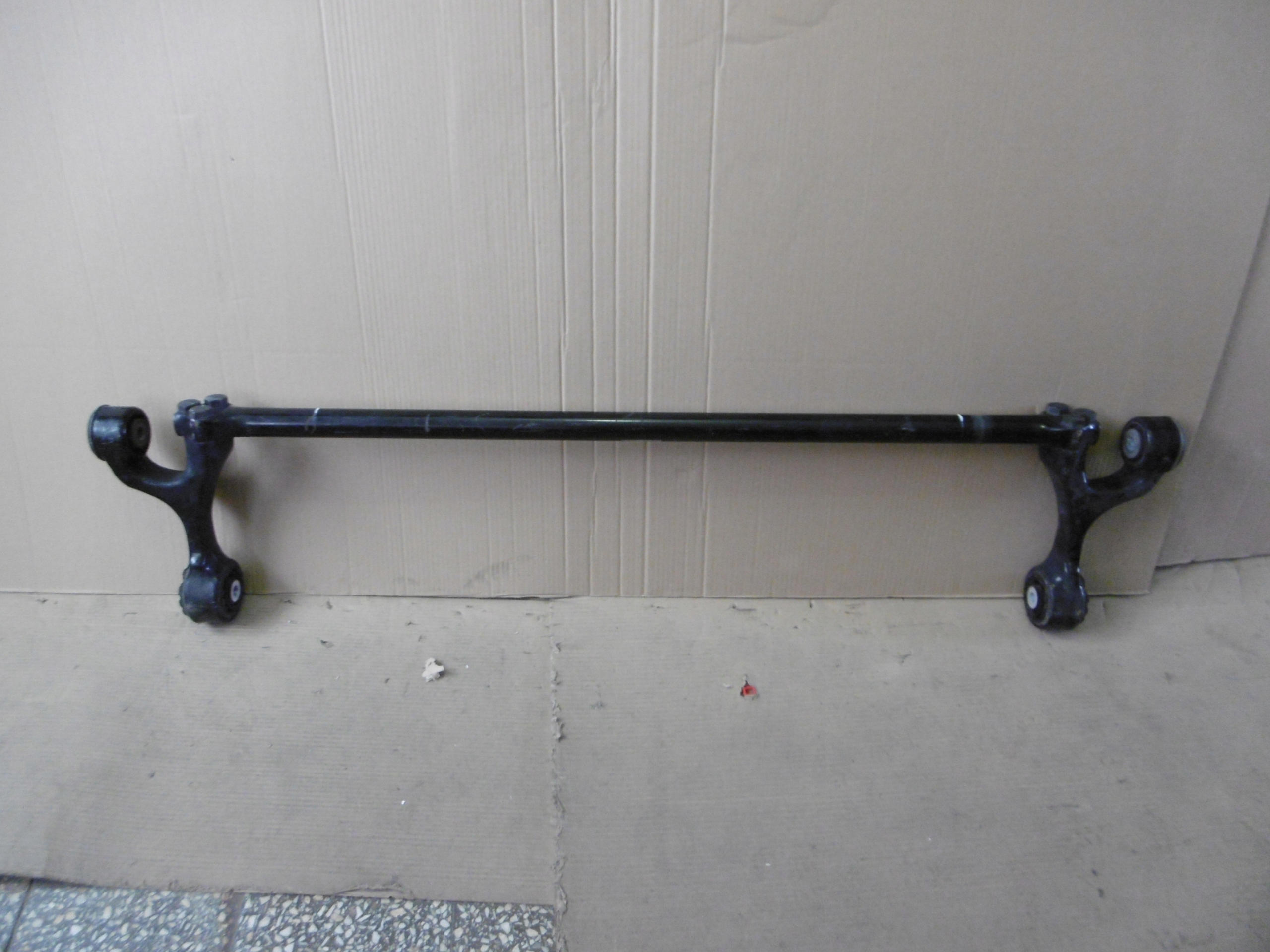 DRĄŻEK WYWROTU KABINY SCANIA R S