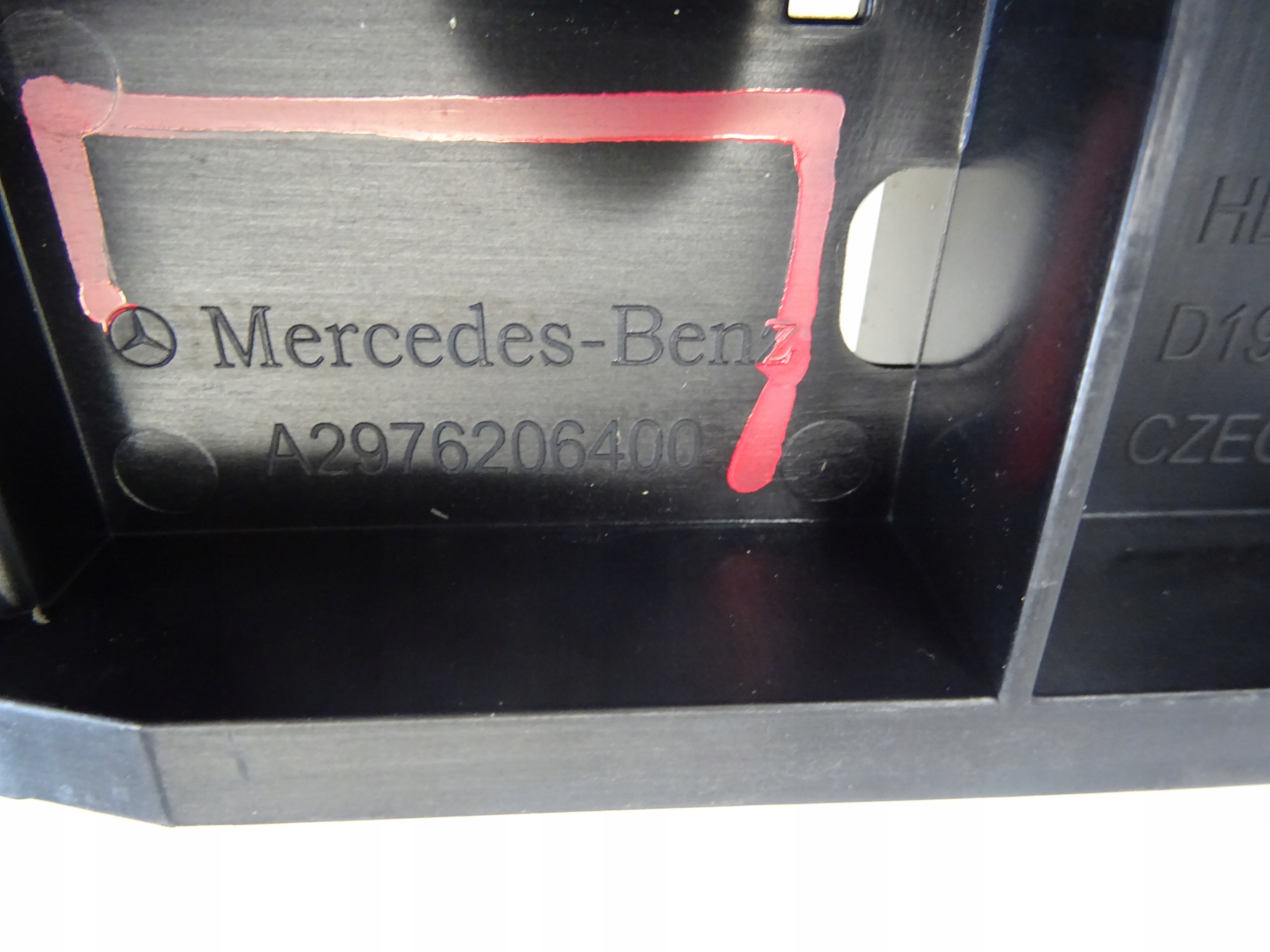 Traverse de fer Radiateur MERCEDES EQS V297 A2976206400