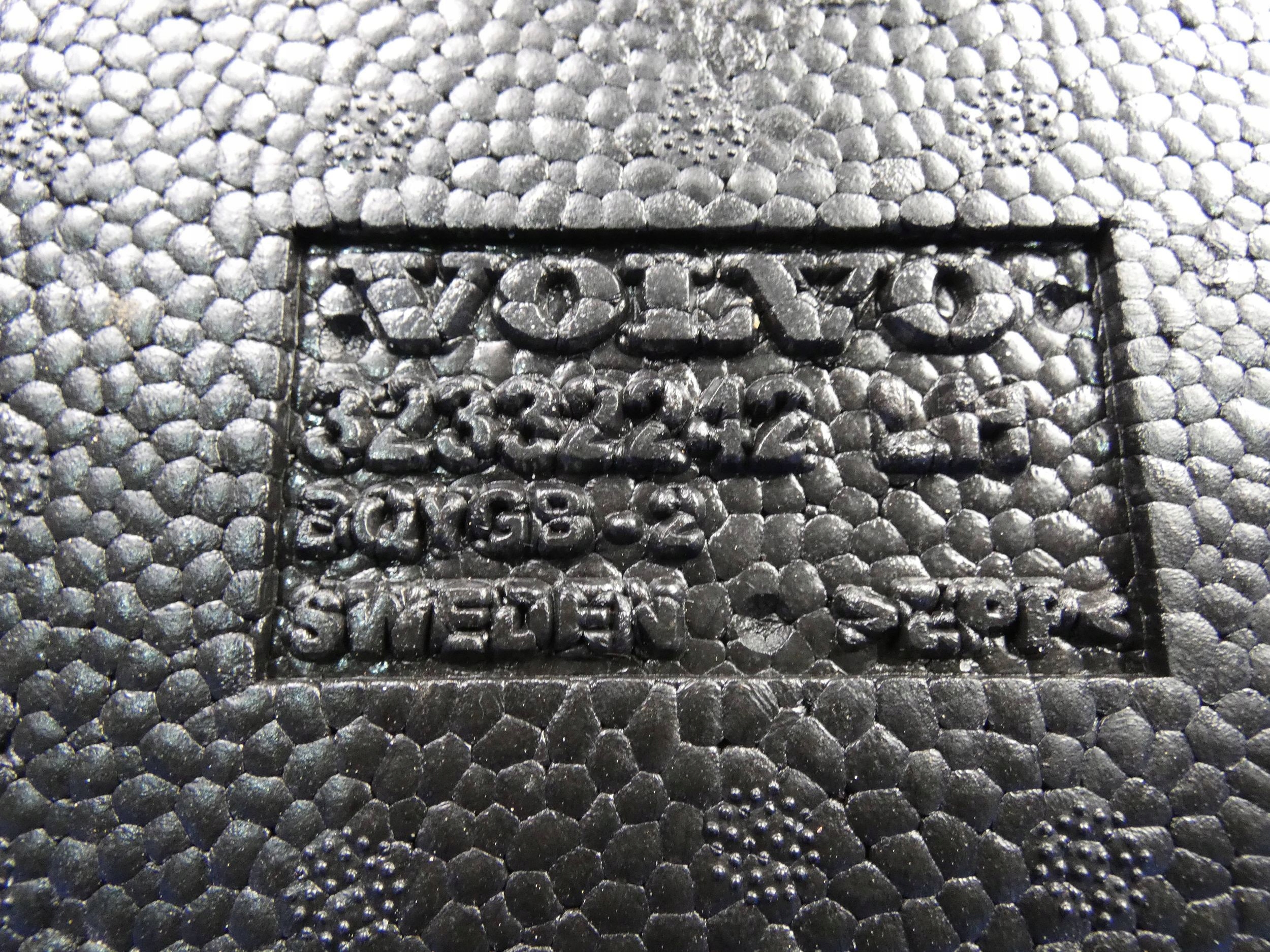 VOLVO XC90 II WKLAD polystirene boot left rear part