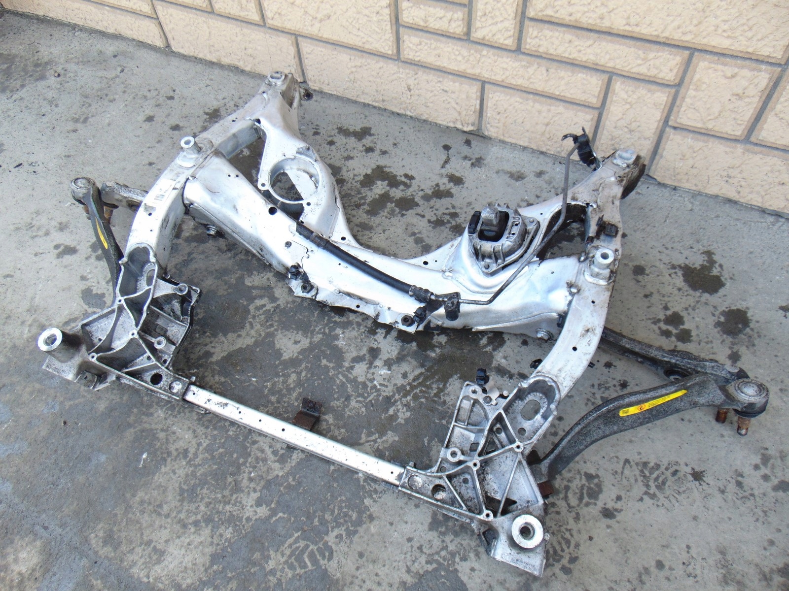 subframe axle beam axle beam front BMW F01 3.0 D 6775762