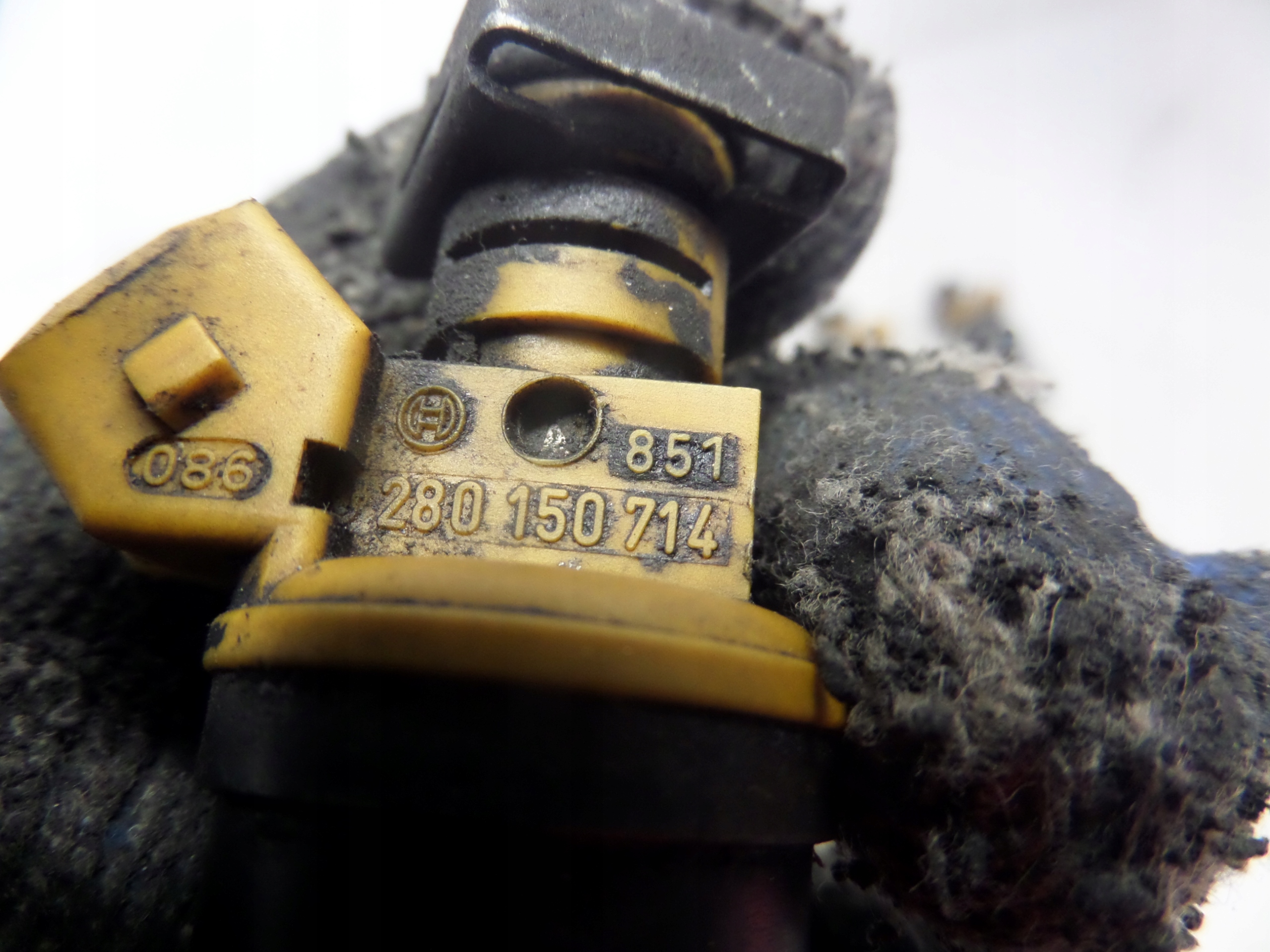 BMW E32 E34 3.0 M30 WTRYSK WTRYSKIWACZ 0280150714 Typ samochodu Samochody osobowe