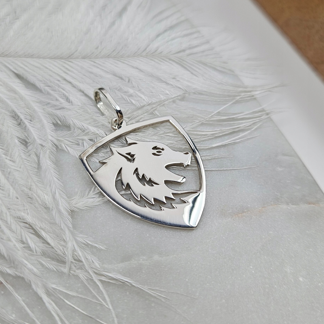 Stříbrný přívěsek vlk – ryzost 925