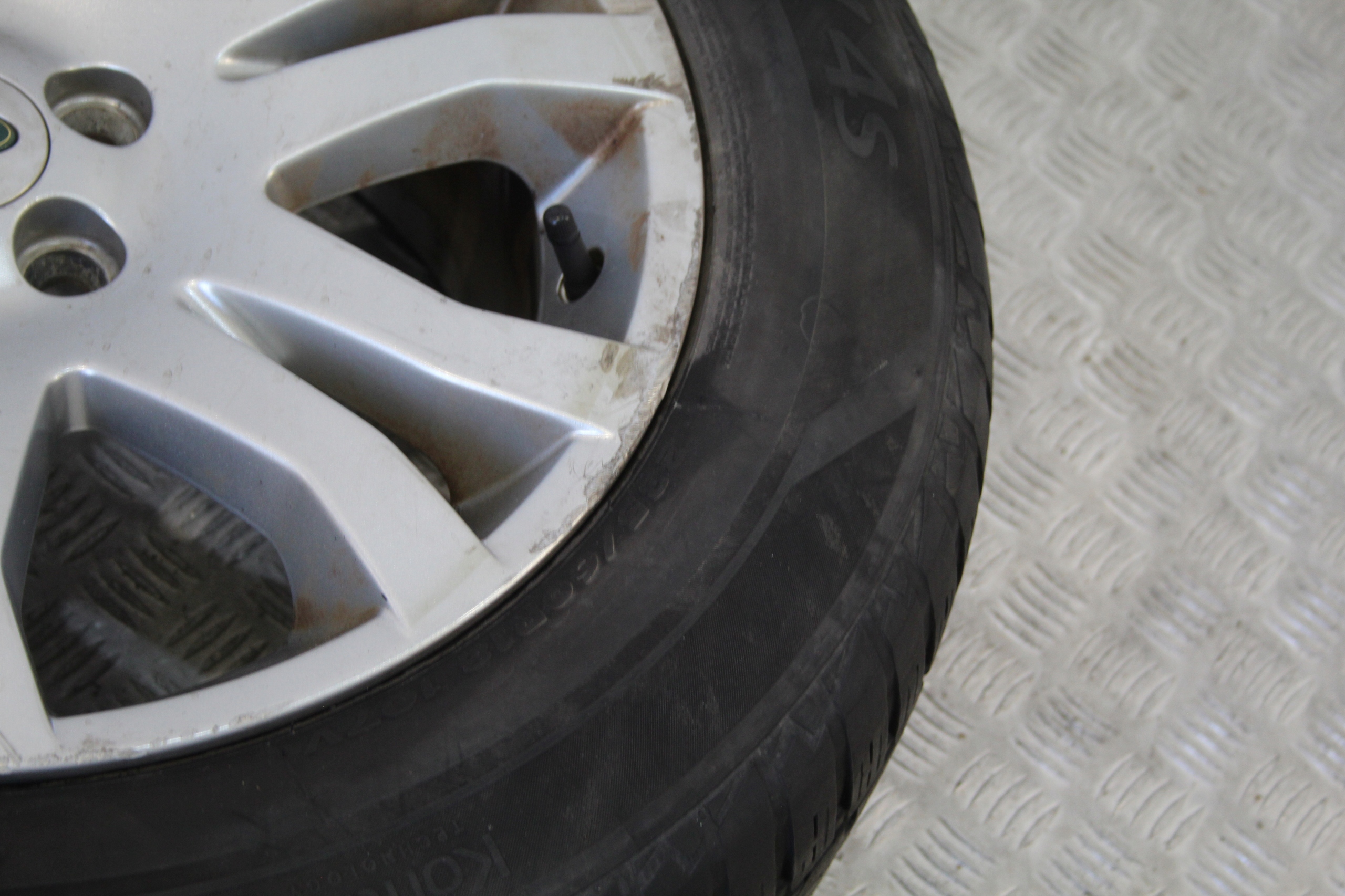 wheels discs disc R18 LAND ROVER FREELANDER II 2