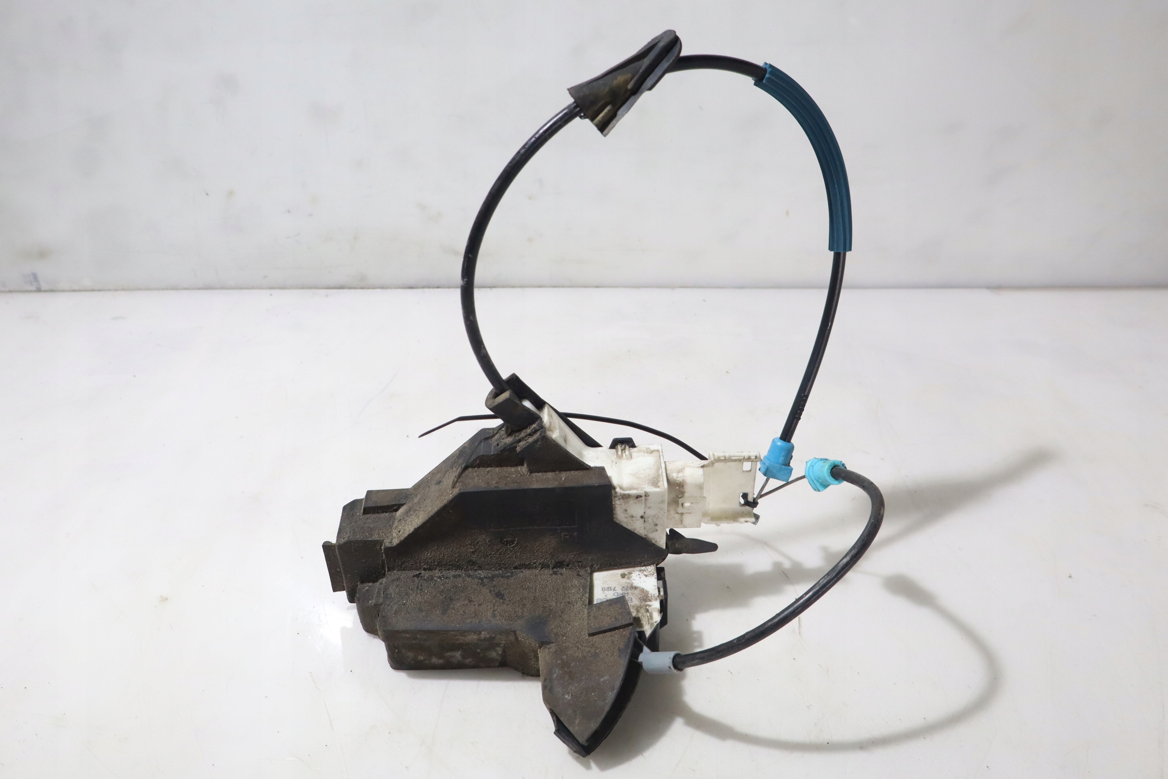 ZAMEK PRAWY TYŁ DRZWI CITROEN C4 I LIFT