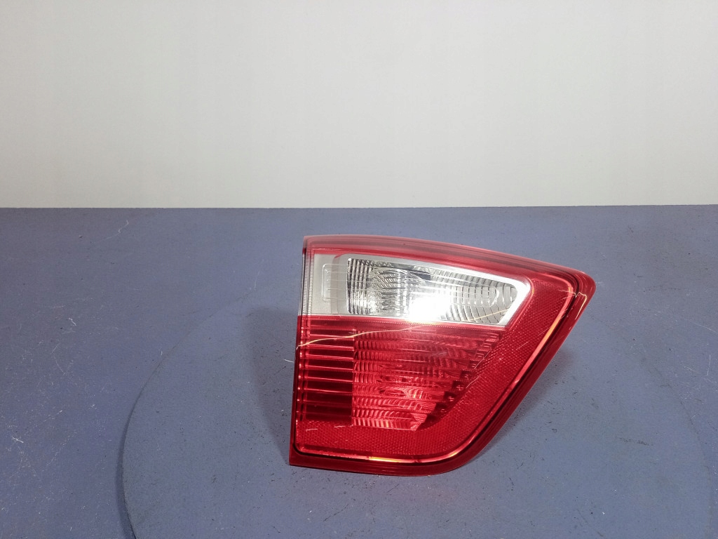 FORD C-MAX MK2 ENERGI LAMPA TYŁ LEWA TYLNA W KLAPĘ DM51-13A603-AC
