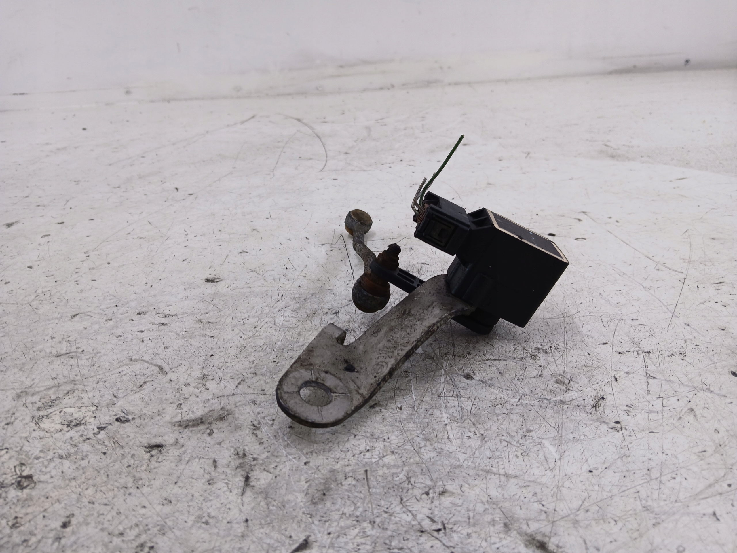 BMW E60 E61 Sensor POZIOMOWANIA Leuchten XENON 1093697