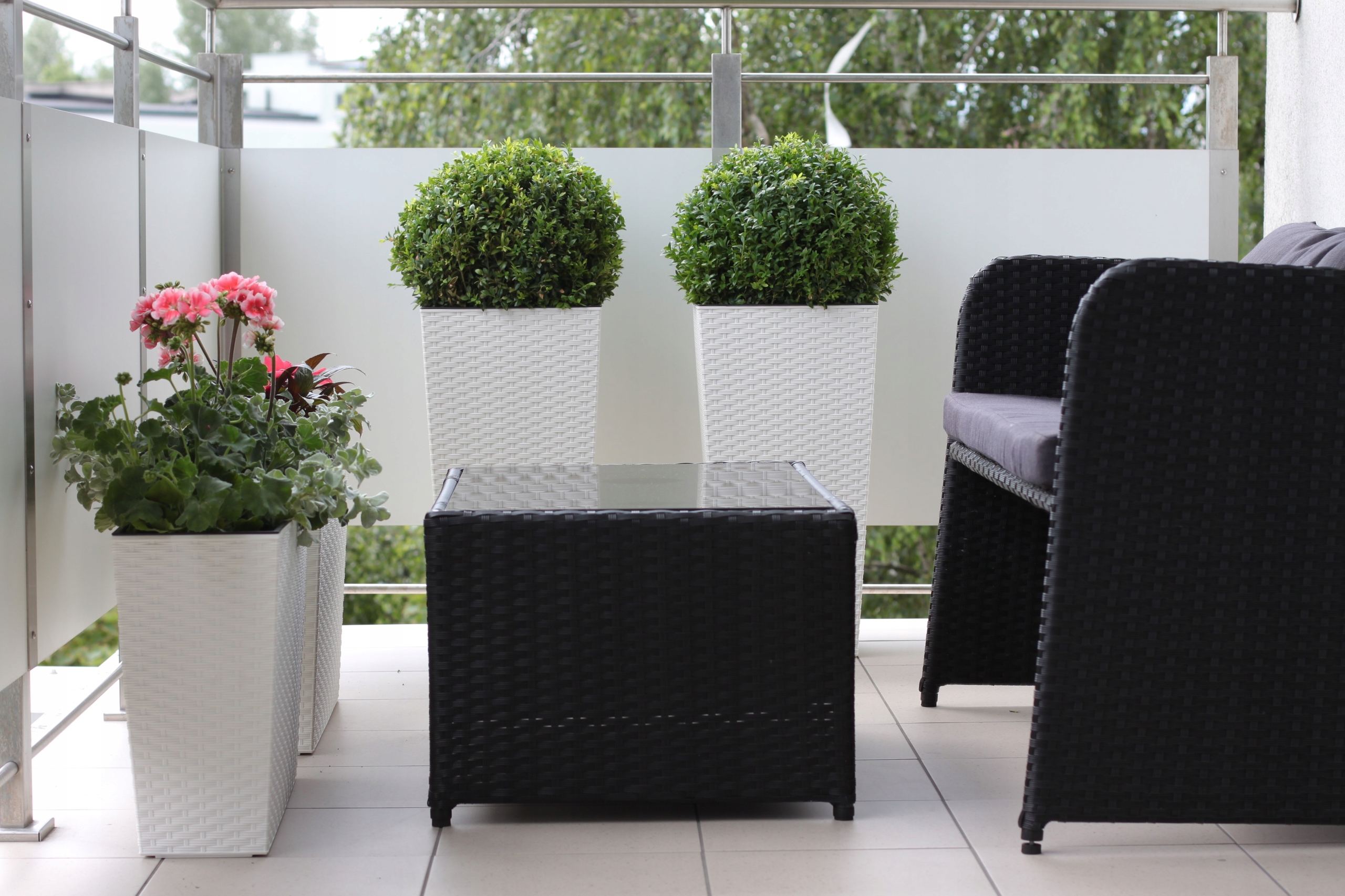 DONICZKA LAMELA FINEZJA RATTAN35x35h68+WKŁ. GRAFIT Długość 35 cm