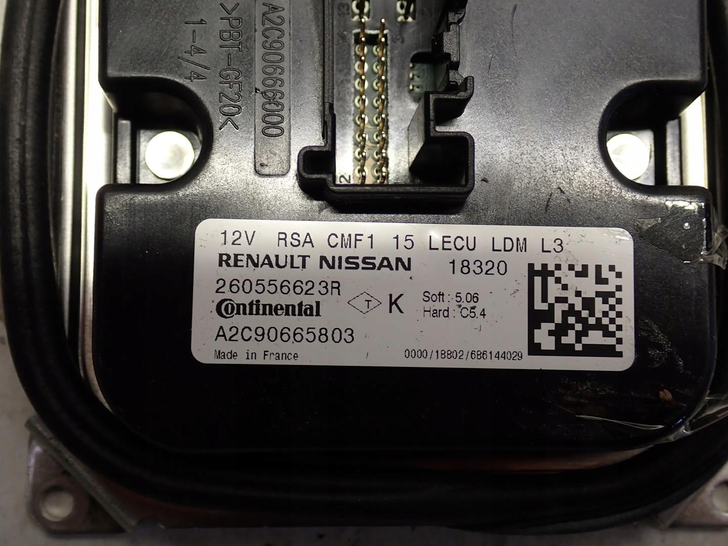 control unit module lights NISSAN RENAULT 260556623