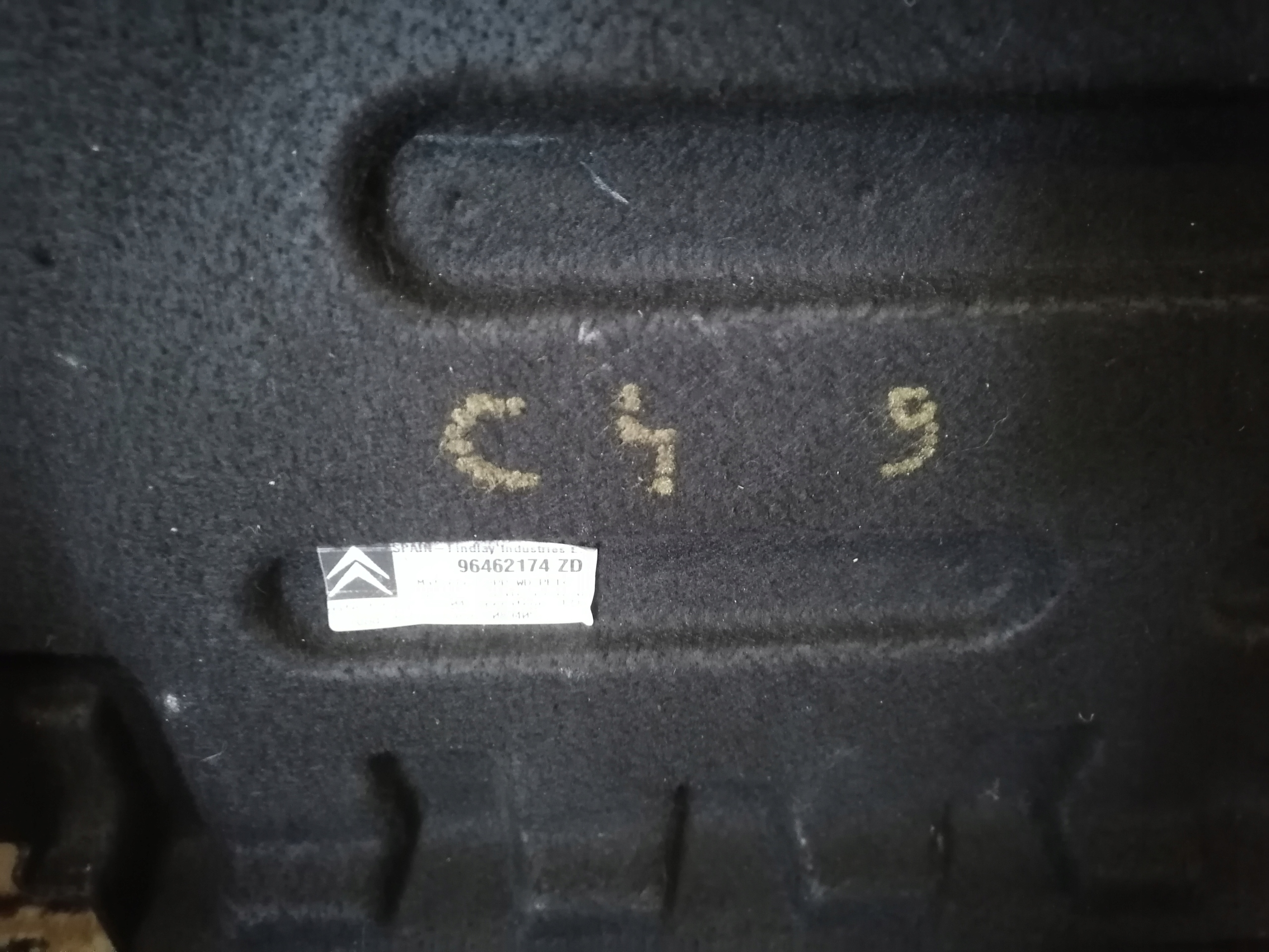 plato boot CITROEN C4 and 5D 96462174ZD