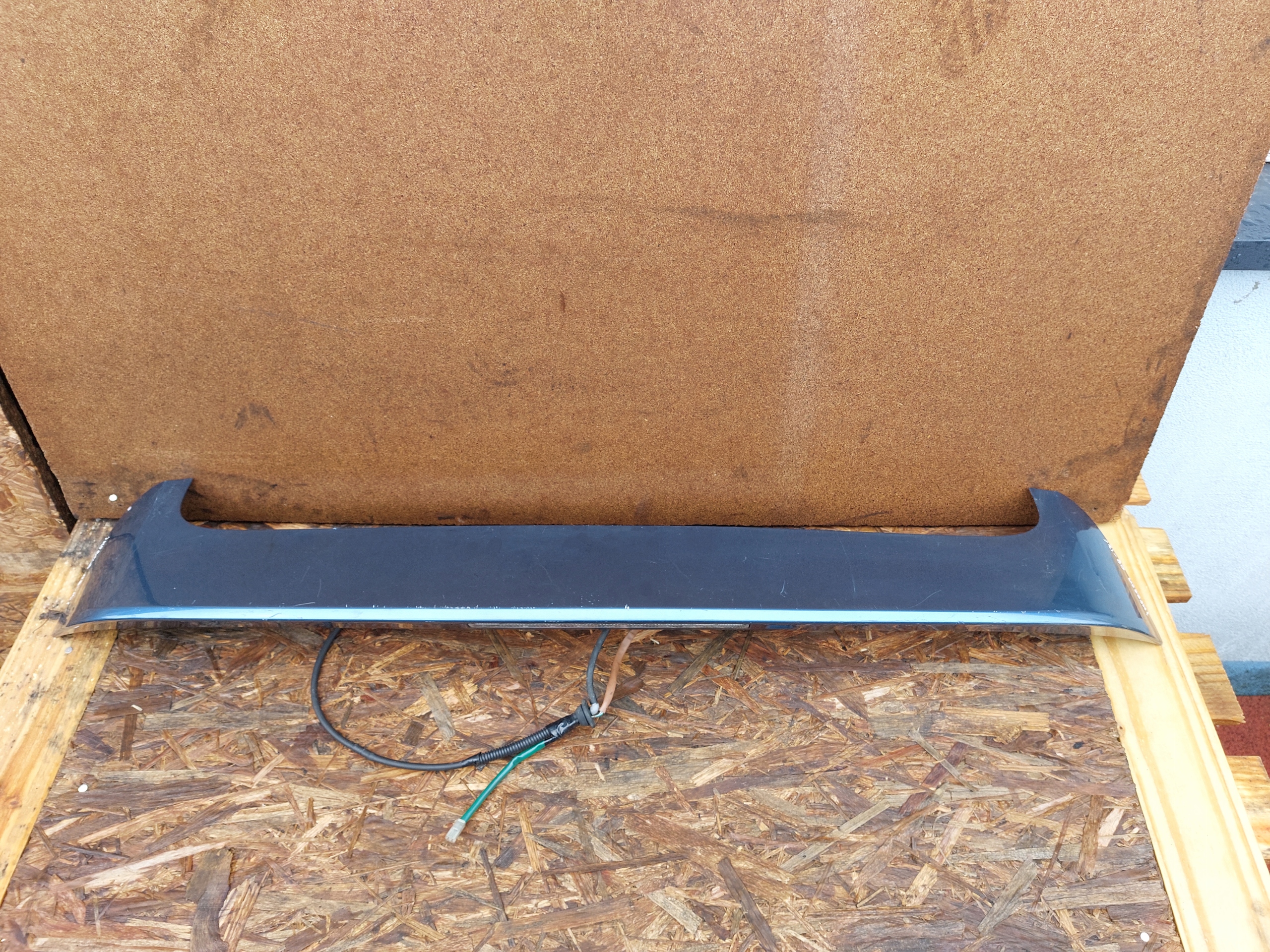 Spoiler lotka bonnet Subaru Impreza Gh 07