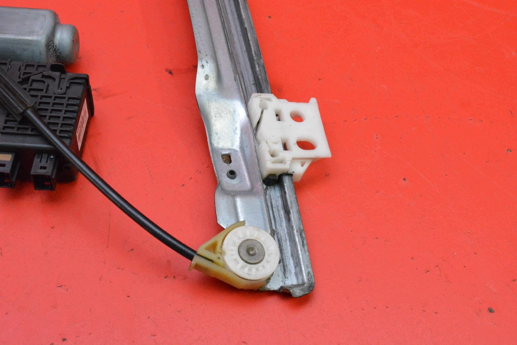 window regulator left front EU 9674032580 CITROEN C4 GRAND PICASSO 1 and 06-13