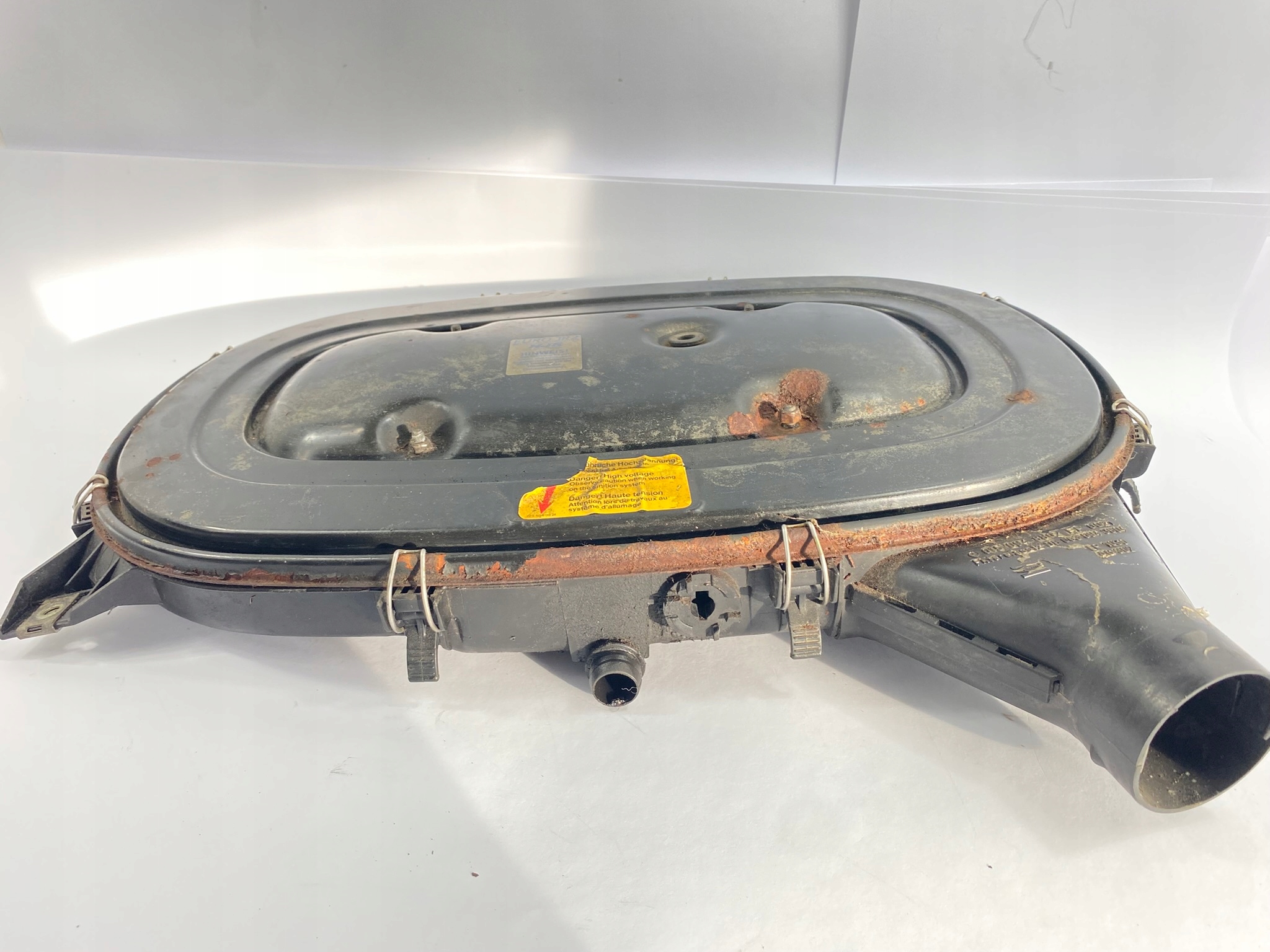 корпус салонного фильтра Воздух MERCEDES W124 200E 230E W201 2.0e 2.3 0150948802