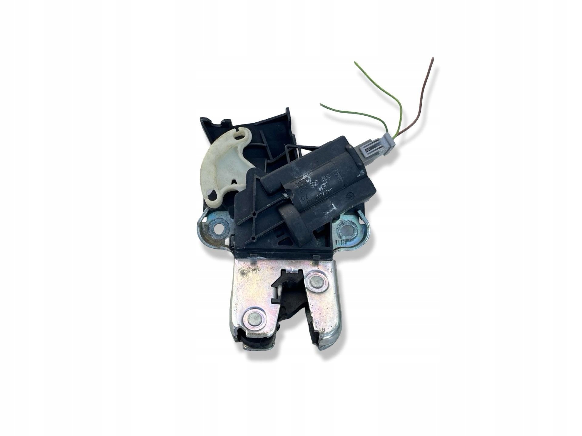 lock bonnet boot Audi A4 B8 2008 4F5827505D