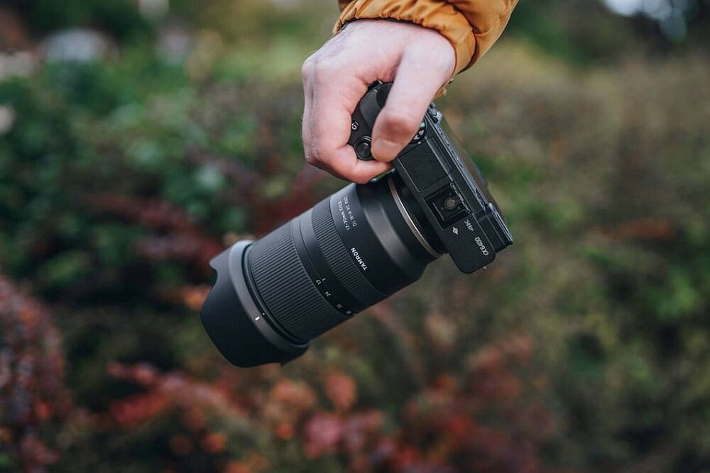 Obiektyw TAMRON 17-70 mm f/2.8 Di III-A VC RXD - Sklep, Opinie