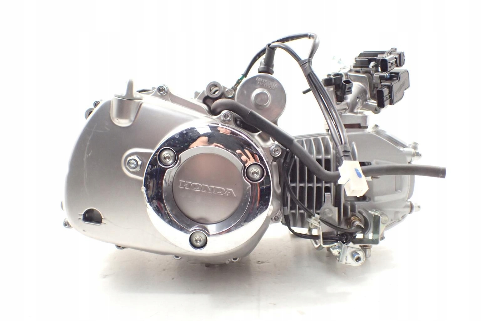 132905-1111 - Honda Cub 125 Двигун Гарантія
