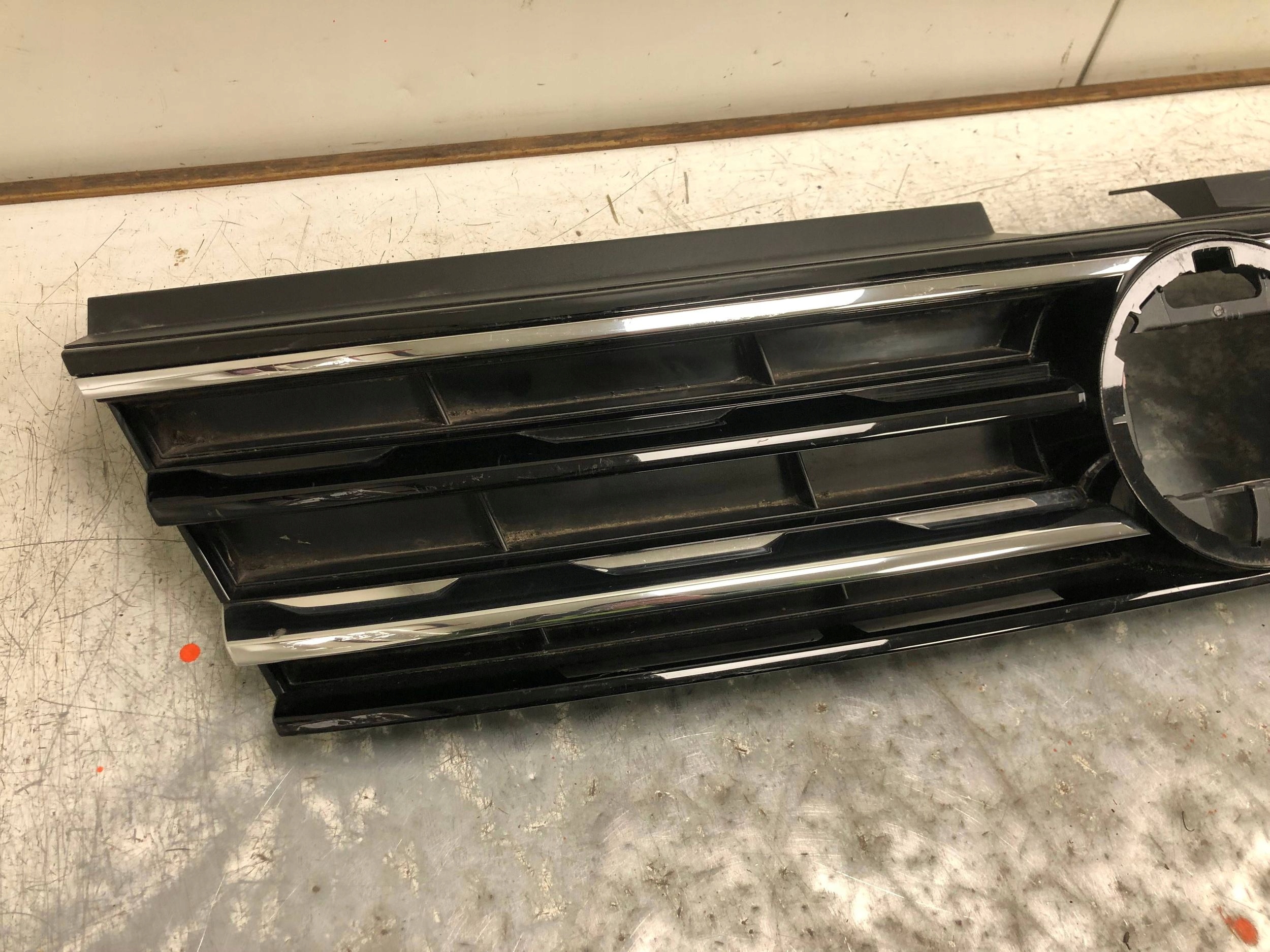 Grill Grill VW TIGUAN II 5NA