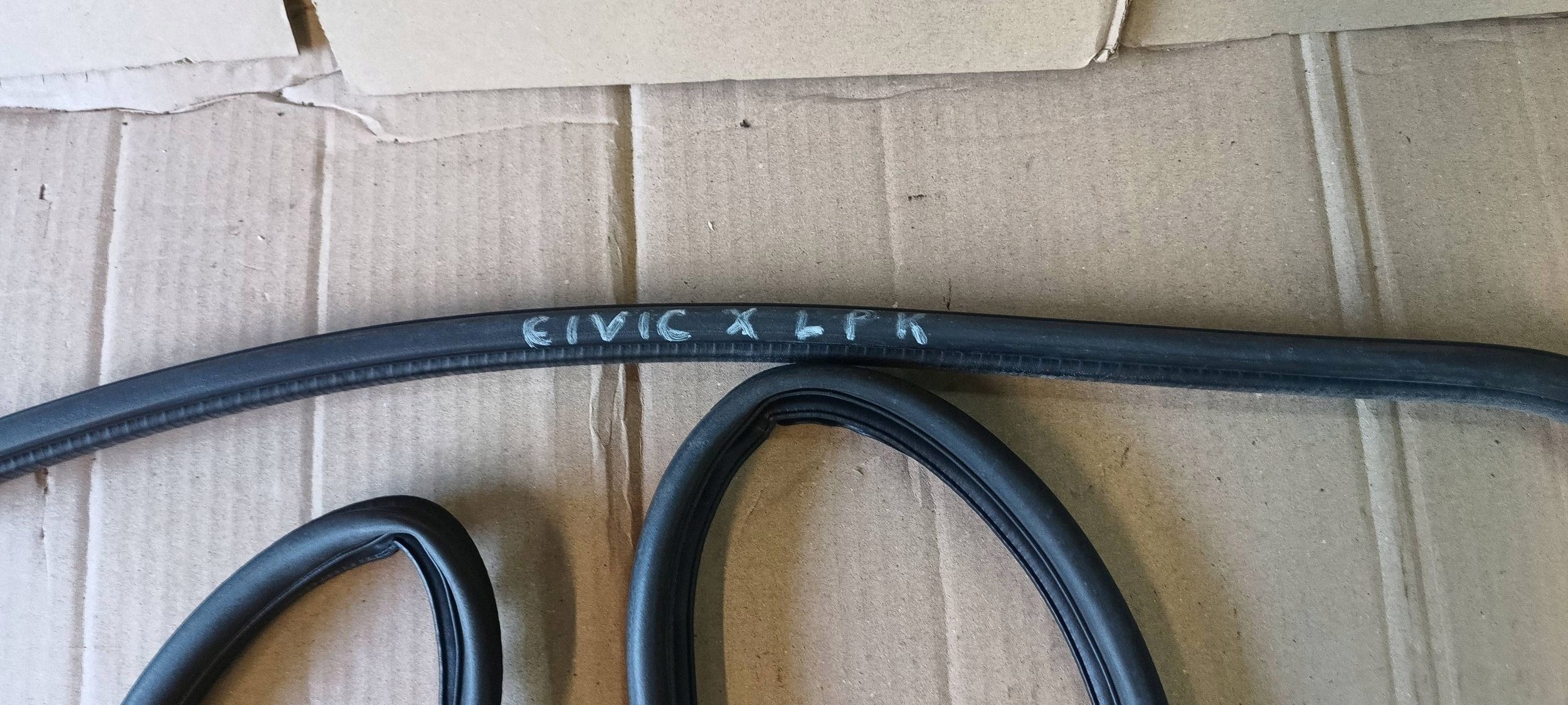 gasket door left front bodywork HONDA CIVIC X 2019R