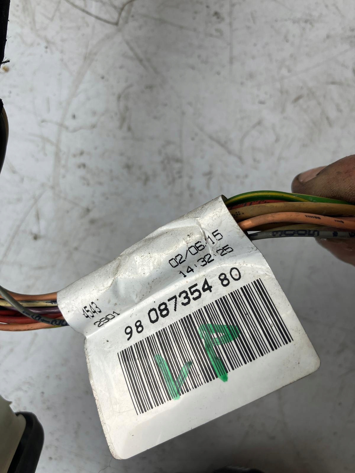 bundle door 508 left front KEYLESS 9808735480