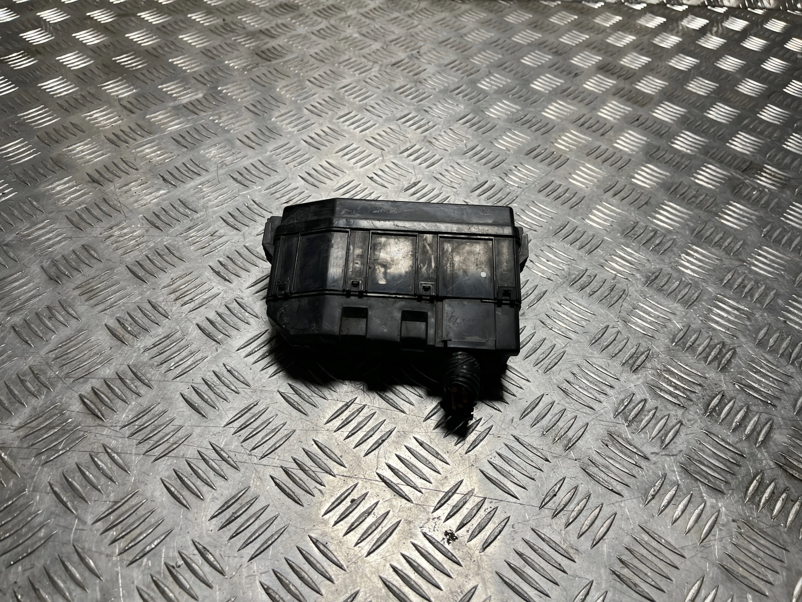 корпус блока предохранителей renault KOLEOS II 16-