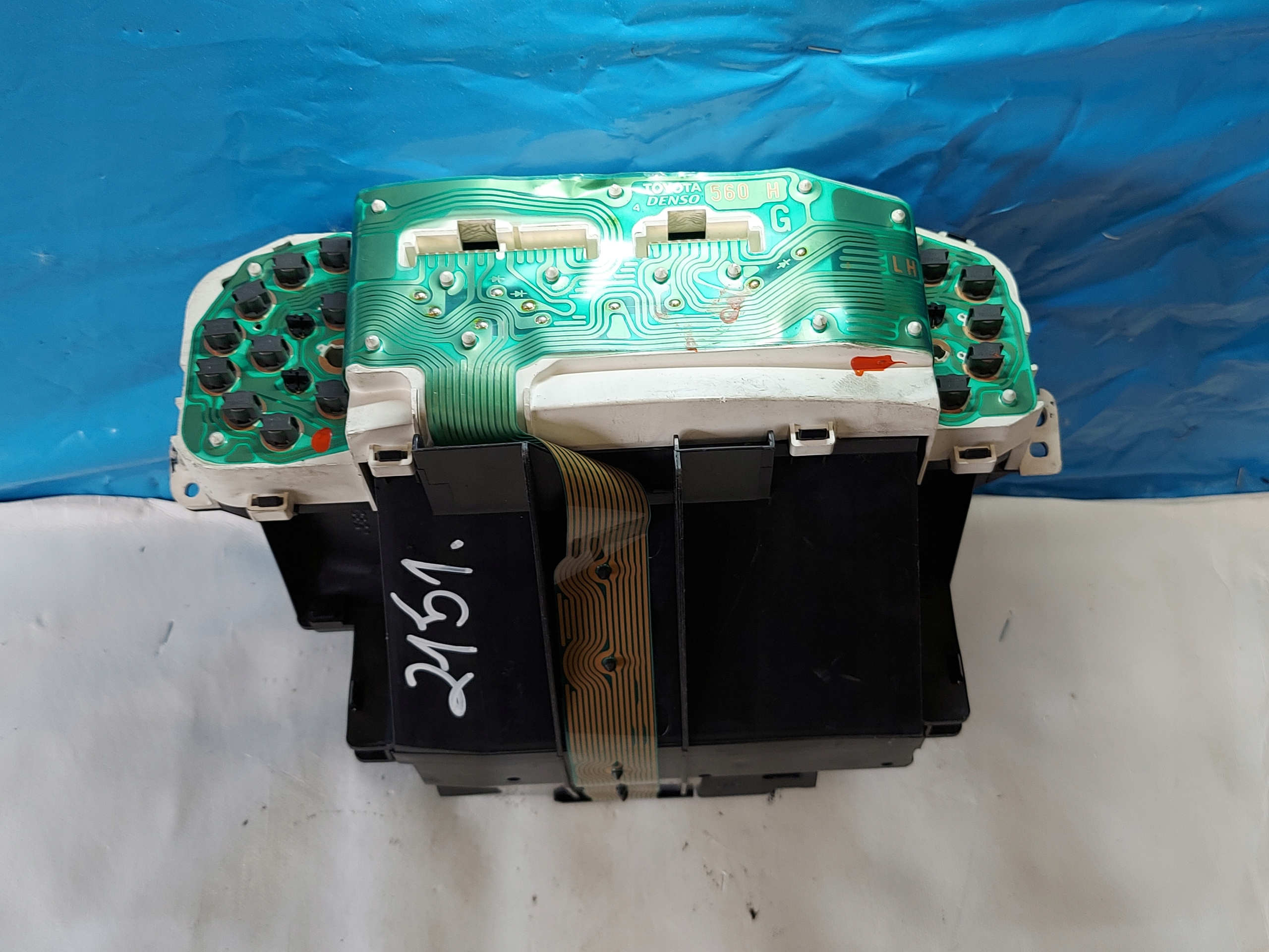 dials clock YARIS VERSO 1.4 D4D 838005C630
