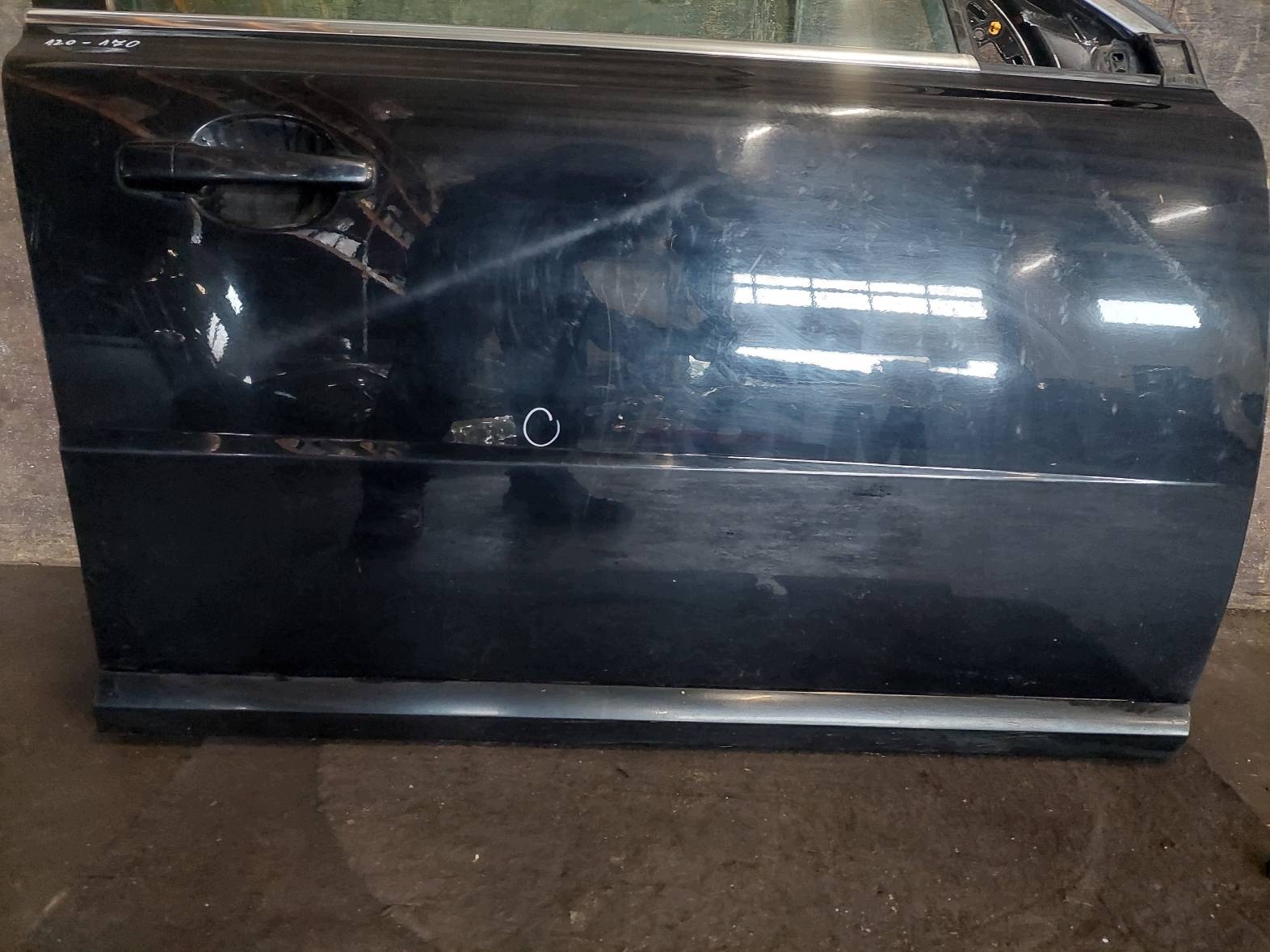 door complete right front VOLVO V70 III LIFT 019-26