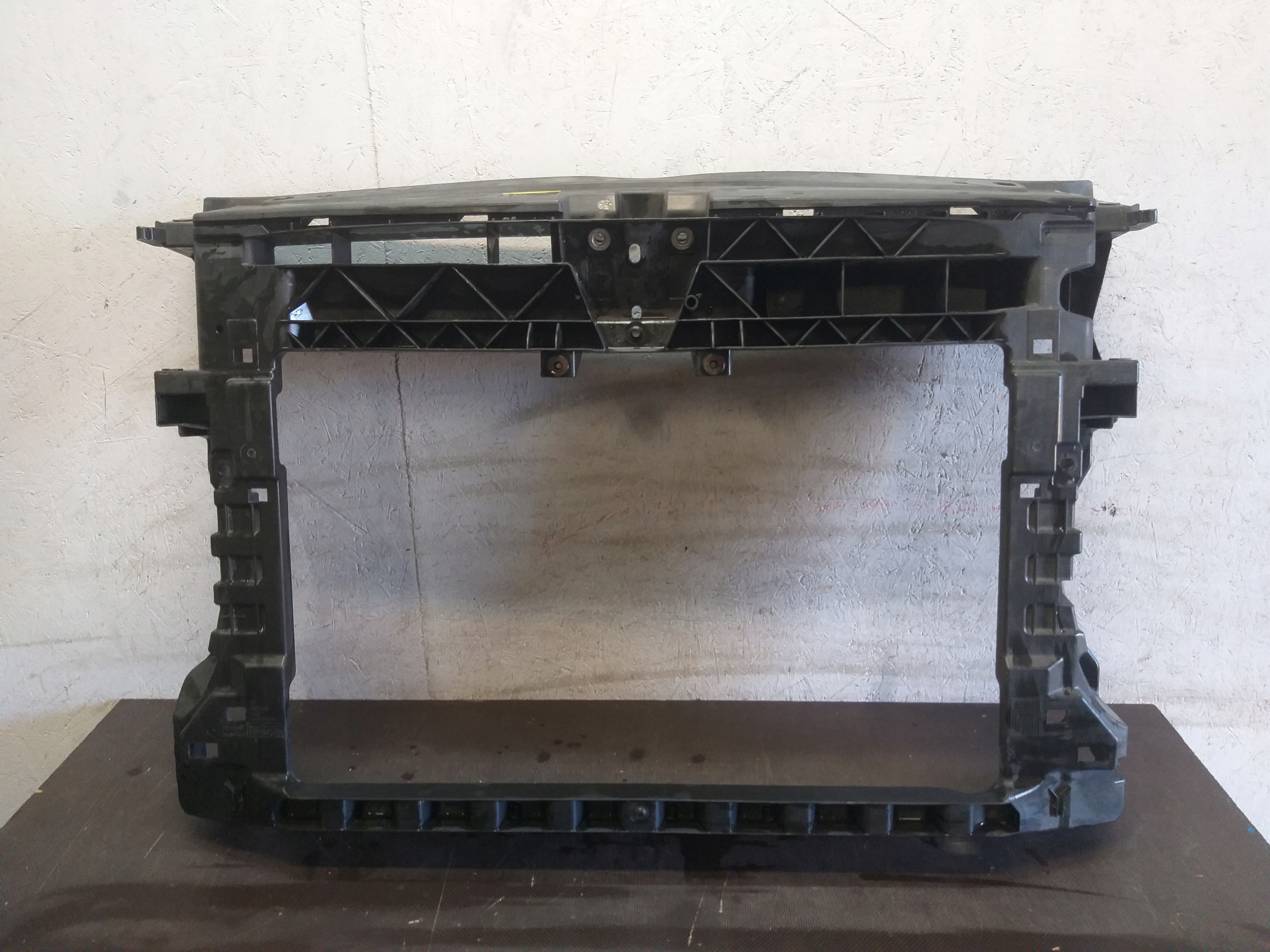 SUPPORT PANEL FOR RADIATORS VW CADDY 15- 2K5805588A