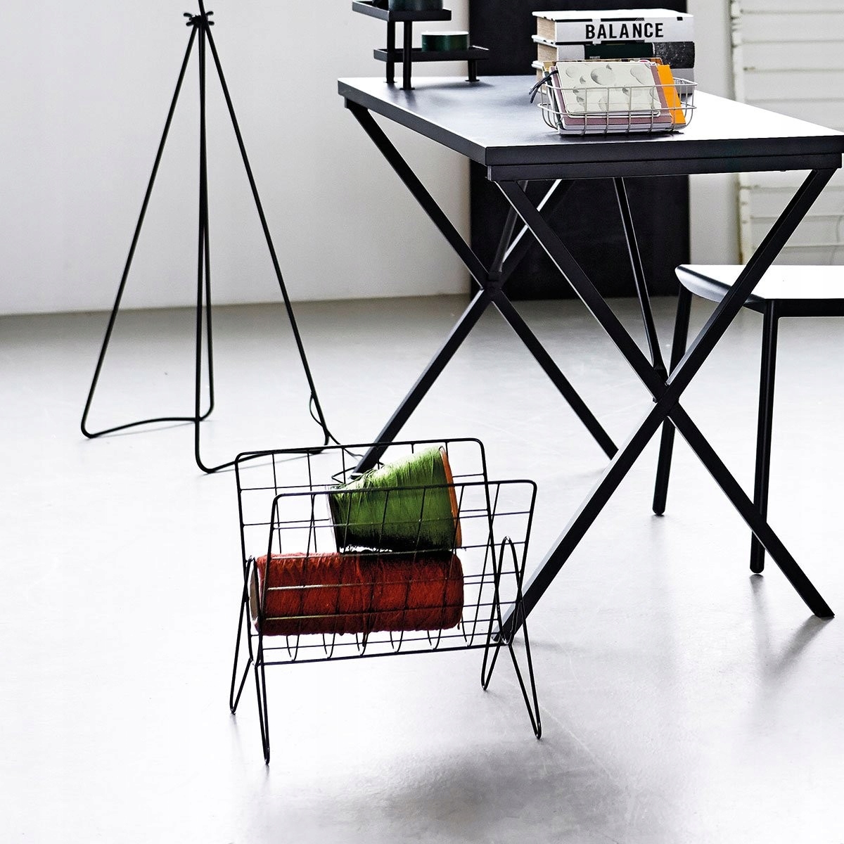 GAZETNIK NOWOCZESNY Marka Atmosphera