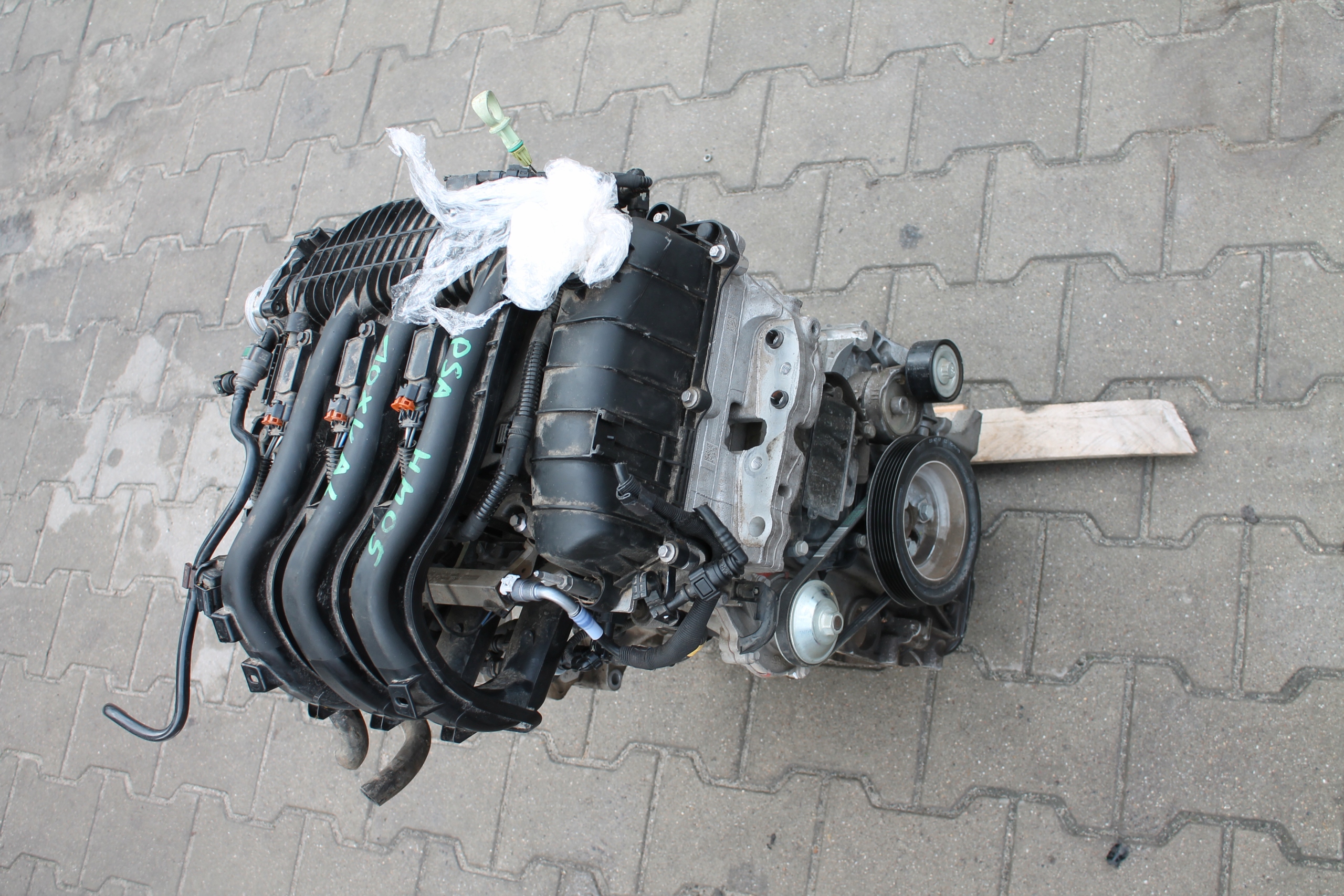 engine complete PEUGEOT 10XVAL PSA HM05