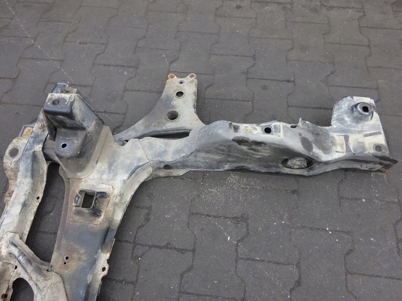 Wozek sanki trawers MERCEDES W169 2 0 D 05r Engine Type Diesel