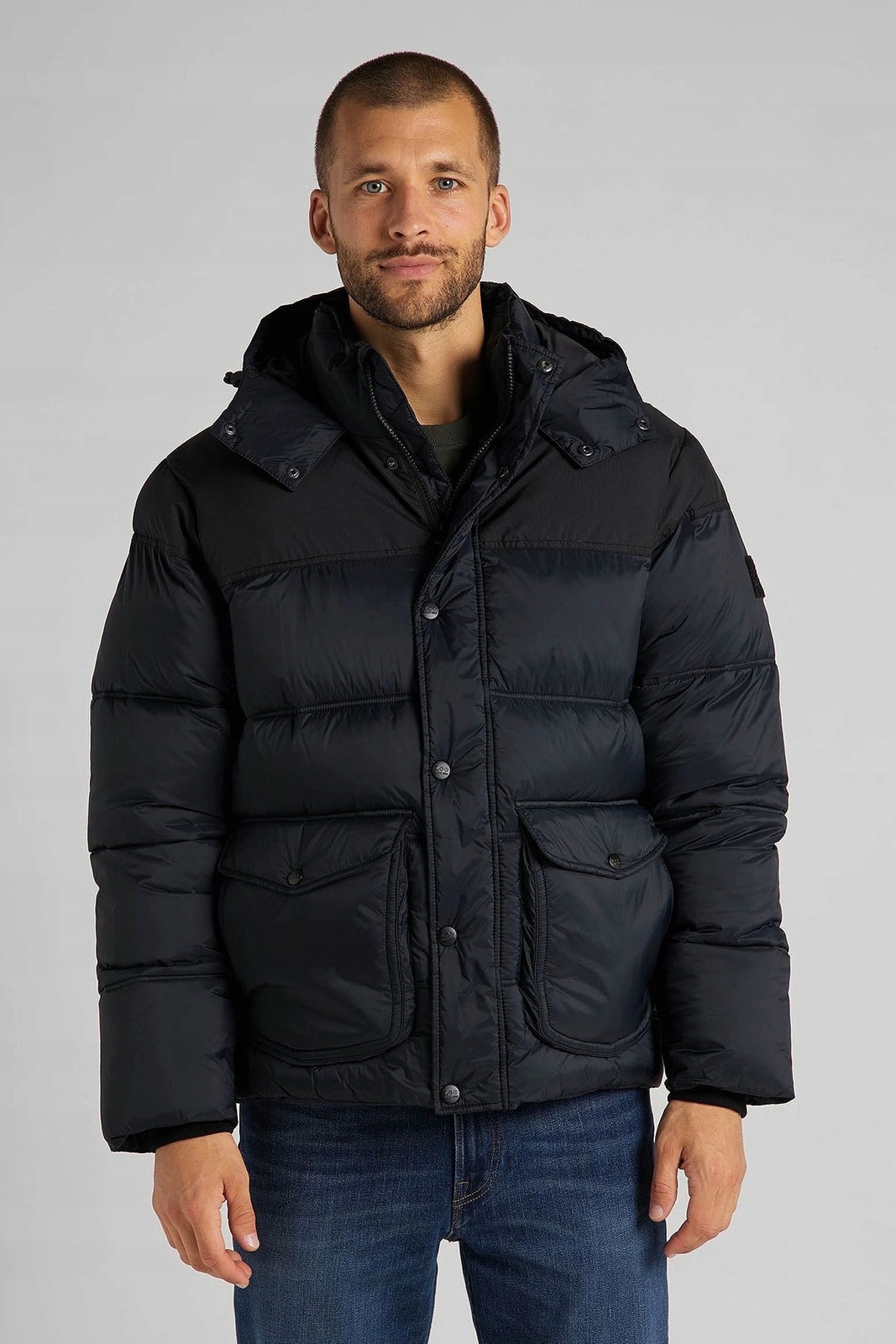 Pánská péřová bunda Lee Puffer Jacket Black L86NSZ01 S