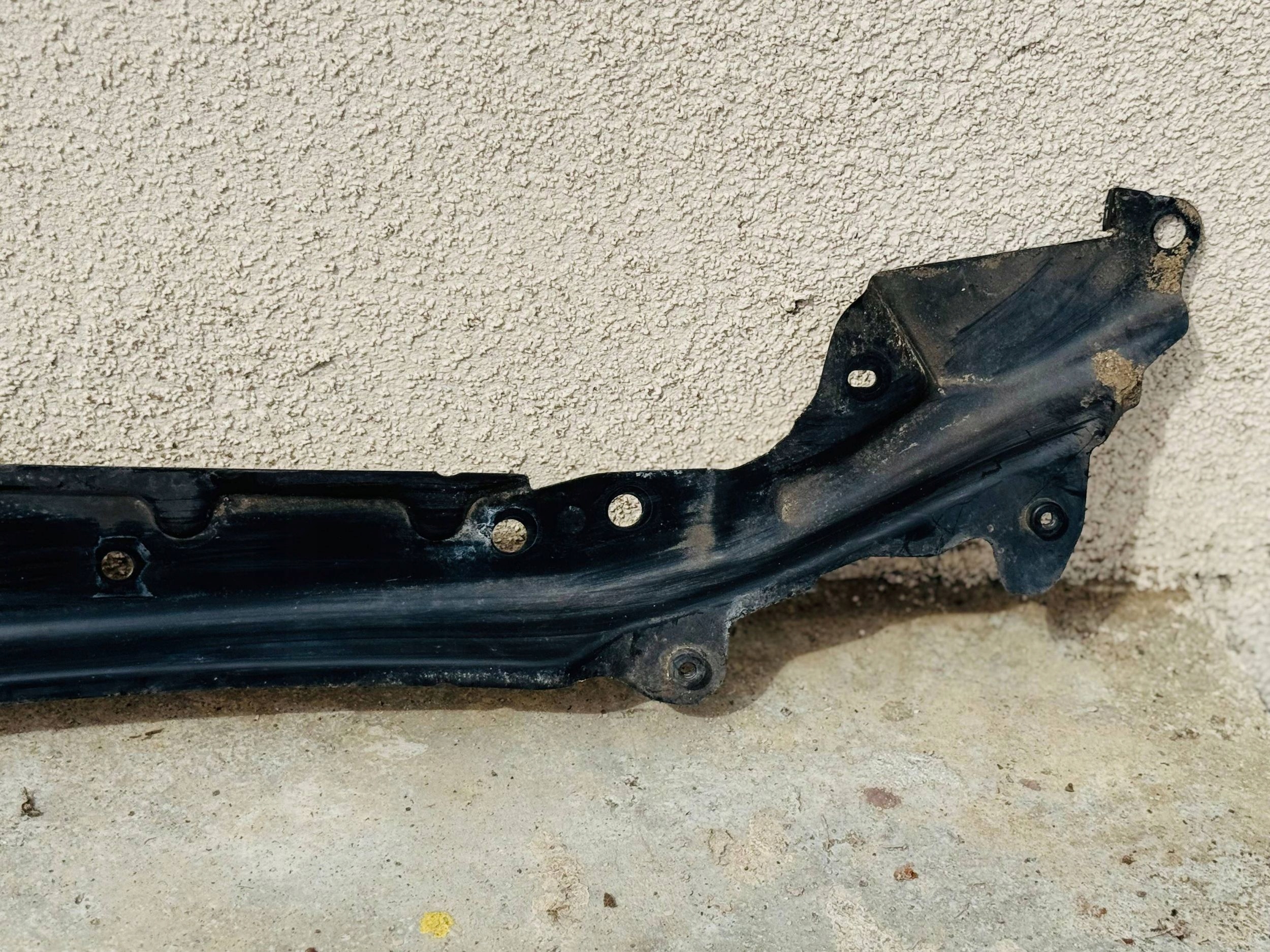 BMW 5 E60 E61 Panel Fixation Radiateur / gora 7163462 11267310 121207