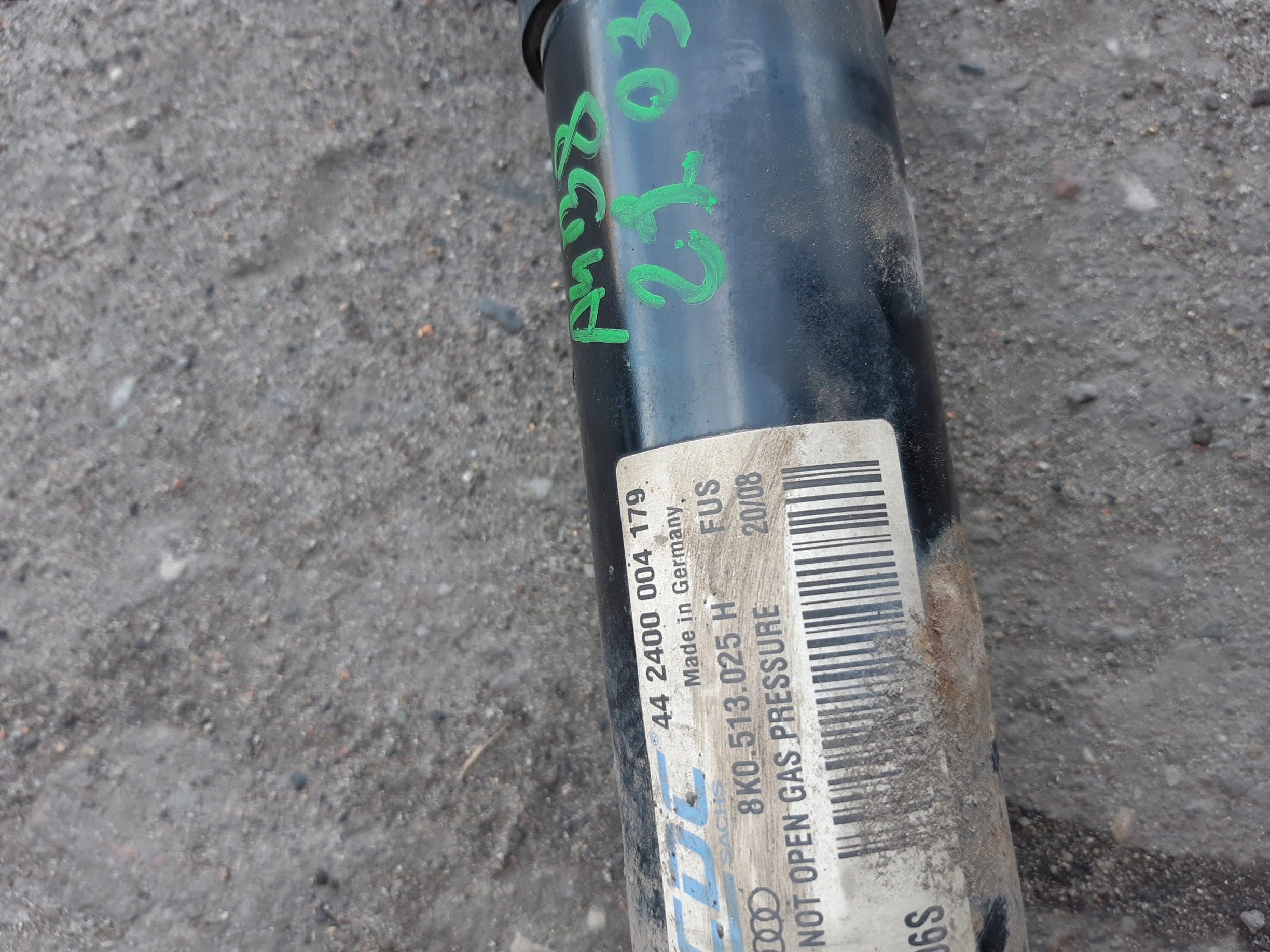 AUDI A4 B8 A5 8T shock absorber left rear part 8K0513025H