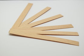 

Knoty drewniane bukowe 8/1,2 grubość 0,6mm 5szt