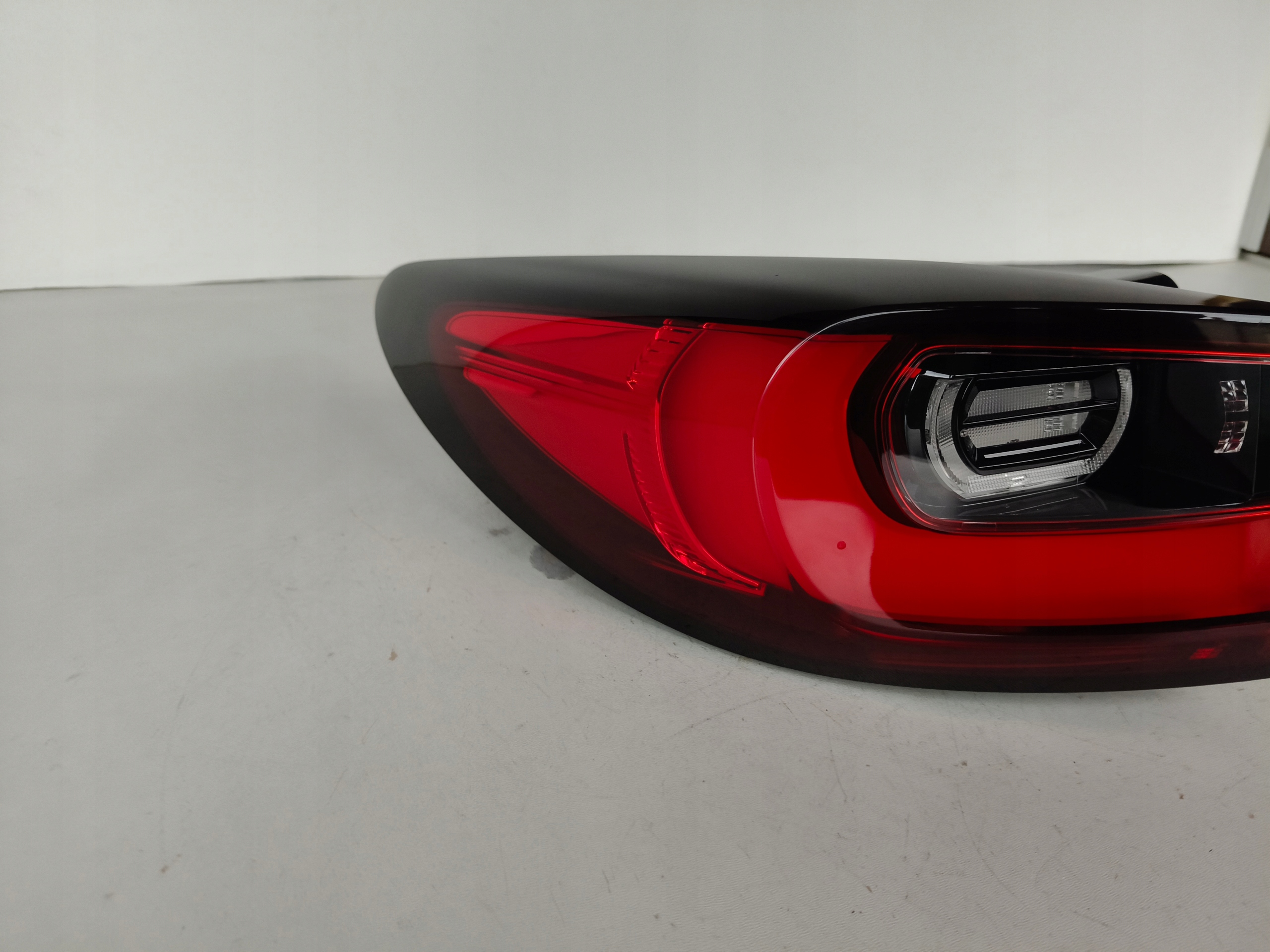 light left rear MAZDA CX60 22- LED