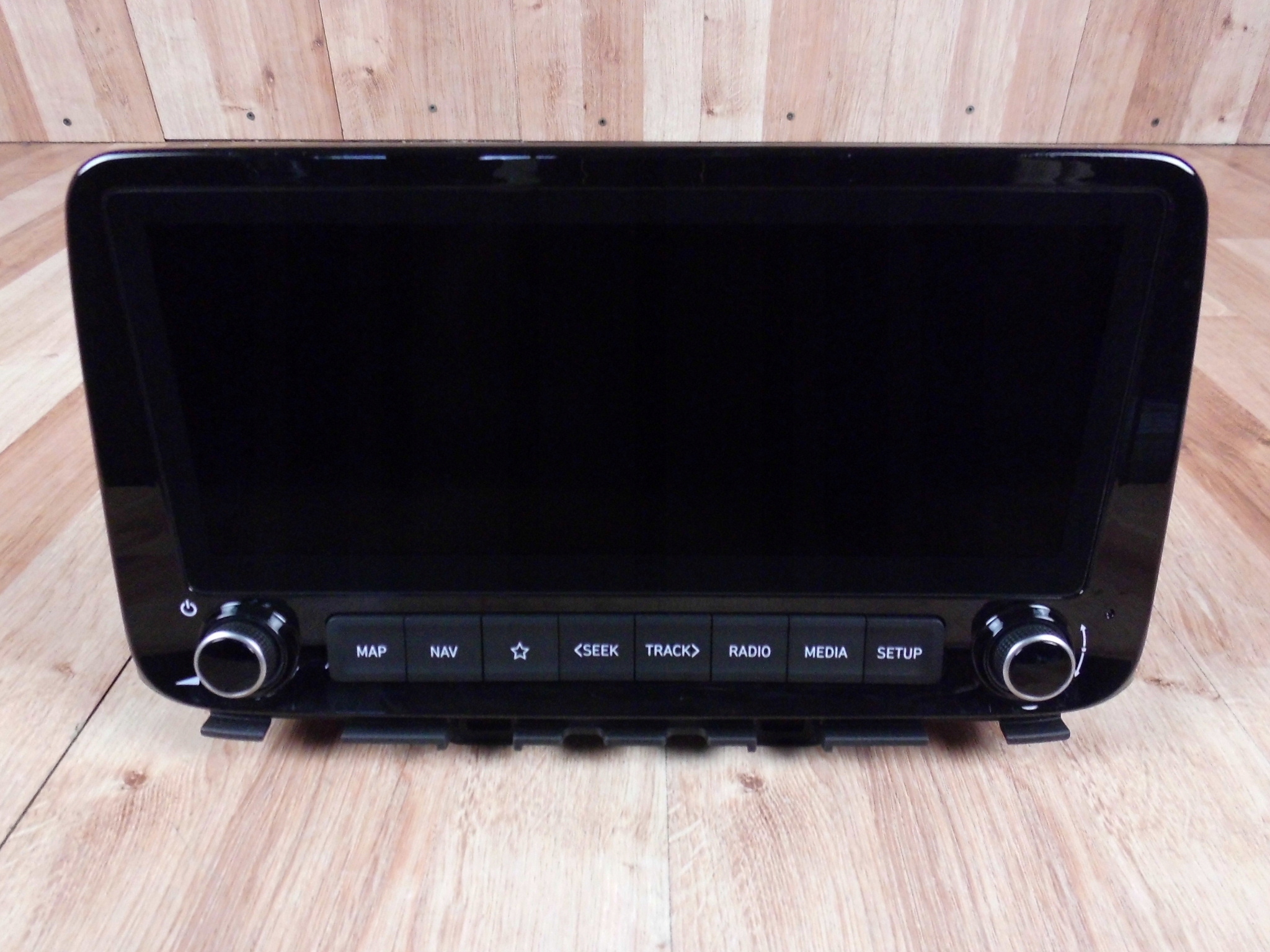 96560-CM100TMT - Hyundai Kona EV навигация 96560cm100tmt