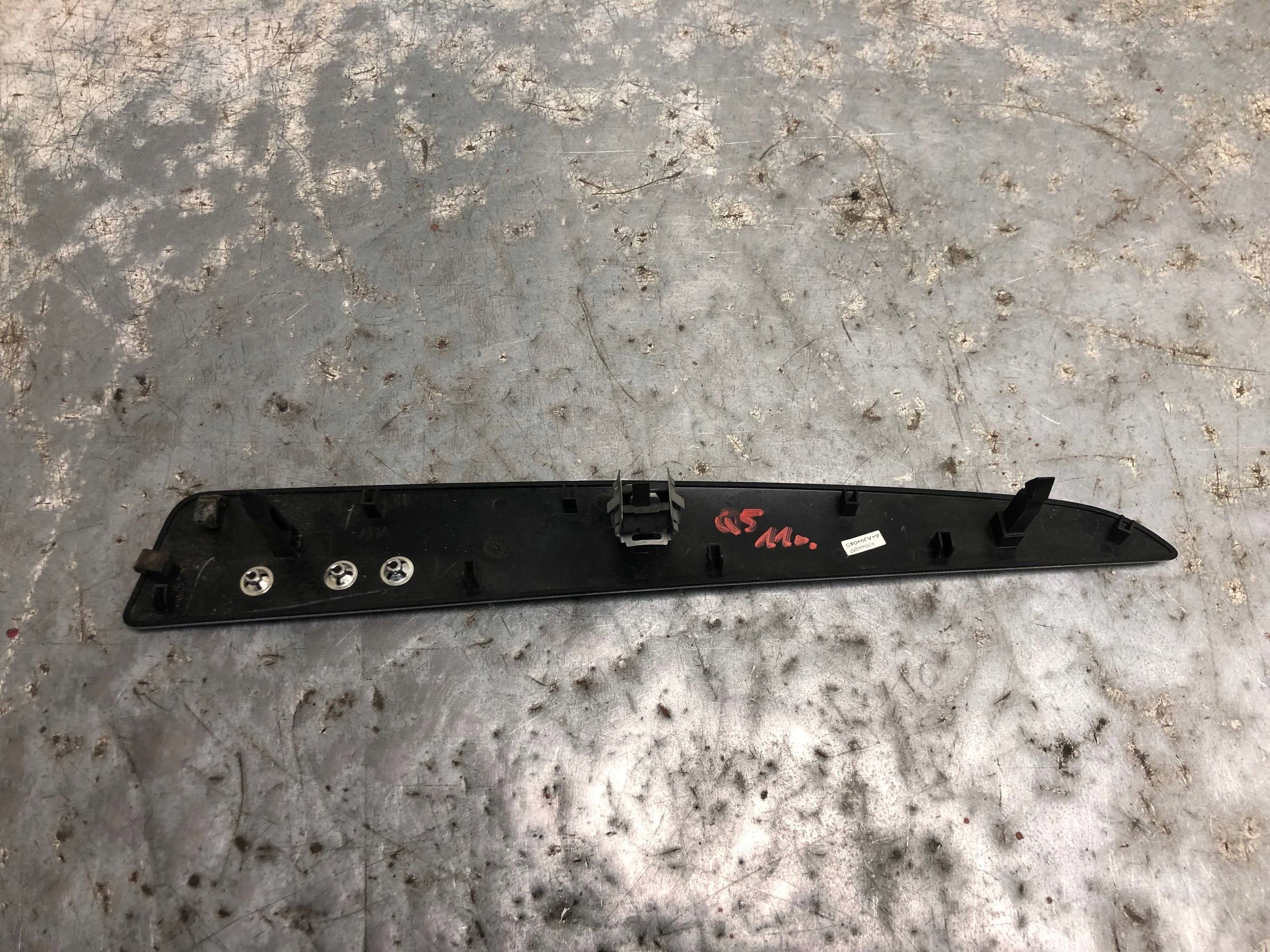 moulage DEKOR console QUATTRO AUDI Q5 8R1853190