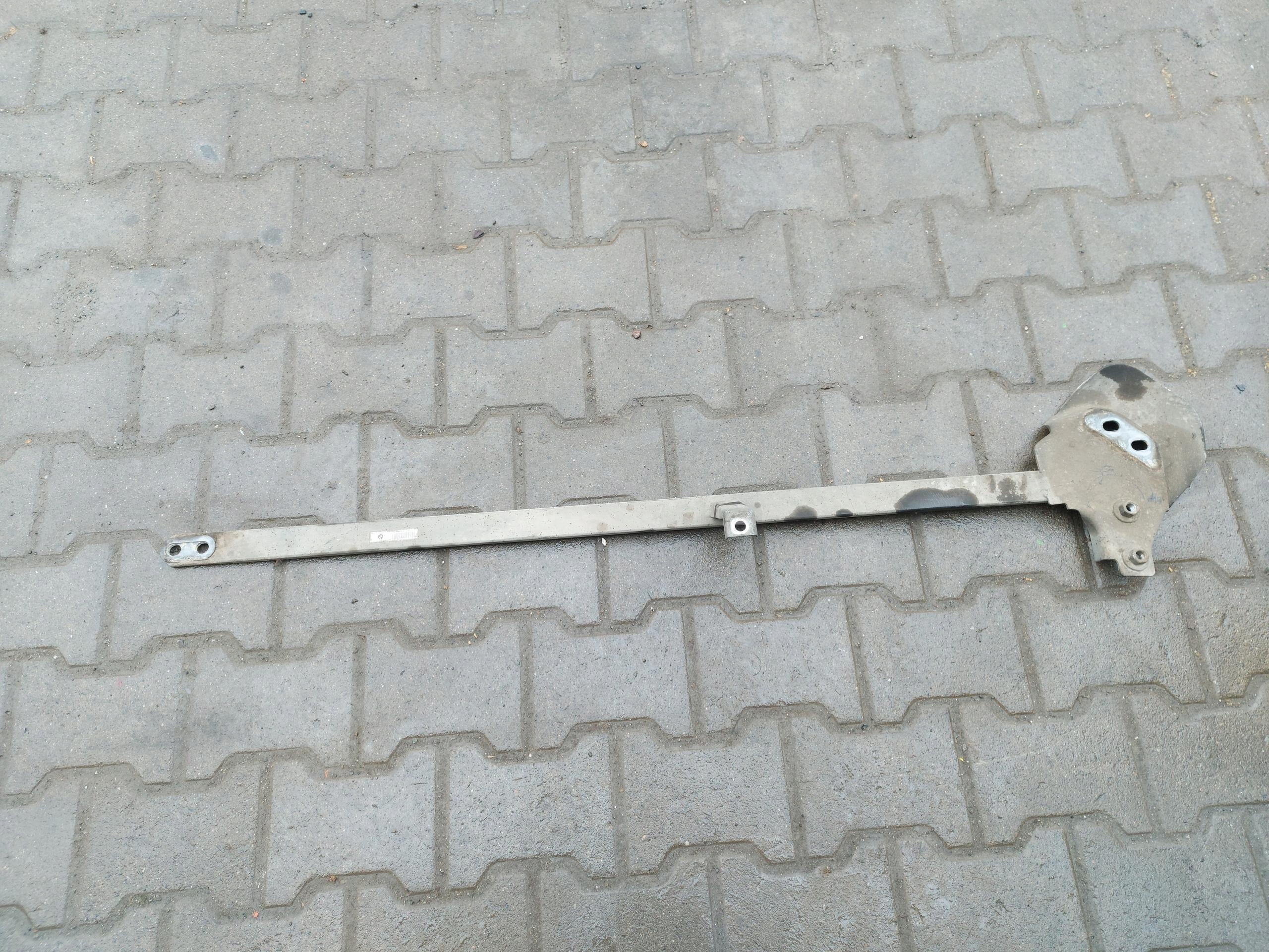 BMW G20 330e POPRZECZKA spreize Achsträgers heck KOMPLET 90708