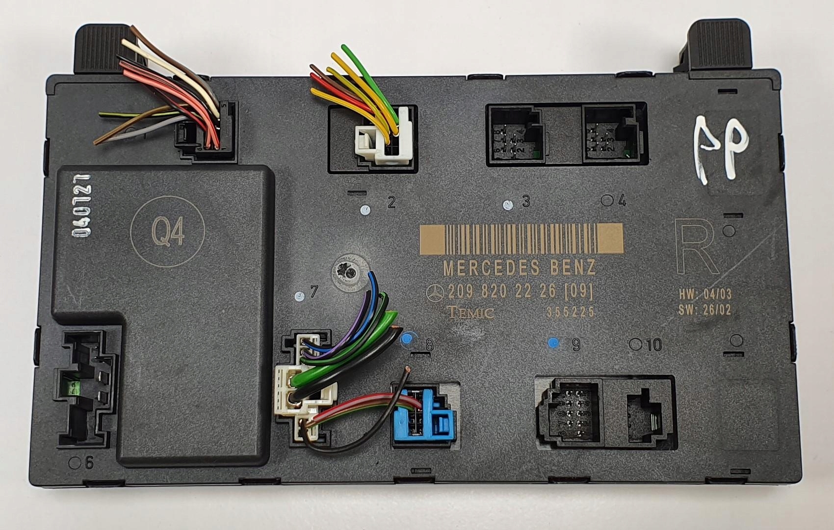 MODUŁ STEROWNIK DRZWI PRAWY PRZÓD MERCEDES W209 2098202226