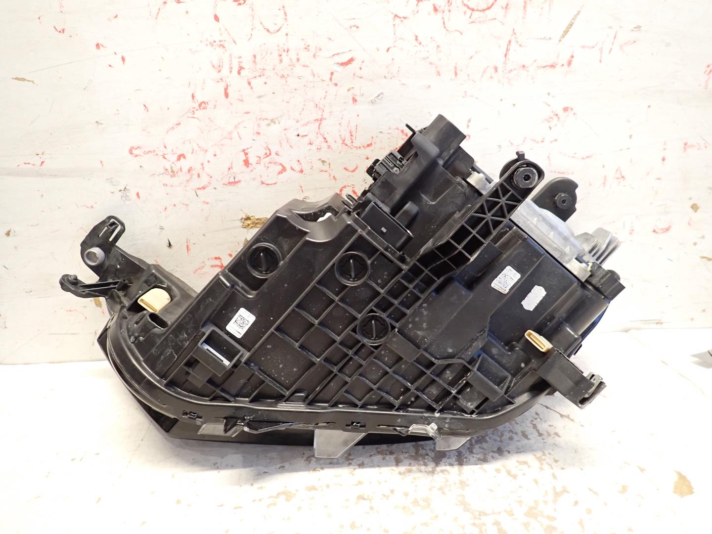 light front front right VW T-ROC LIFT 2021- FULL LED 2GA941036CG