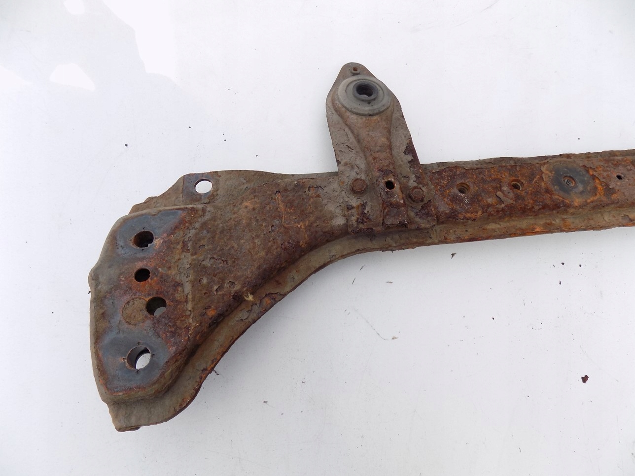 radiator stiffener SUZUKI SX4