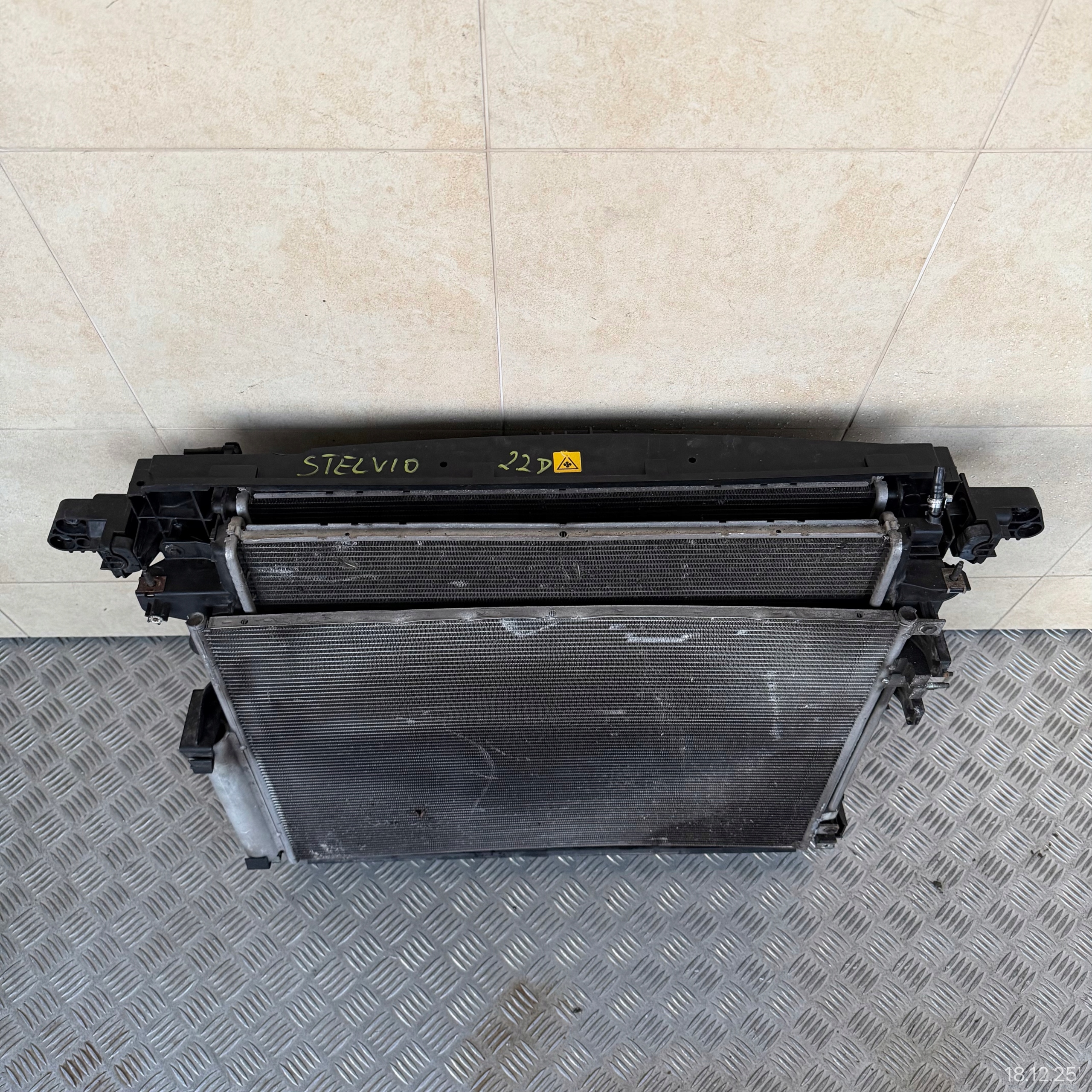 radiator ALFA ROMEO STELVIO 2017 ROK 2.2 DIESEL