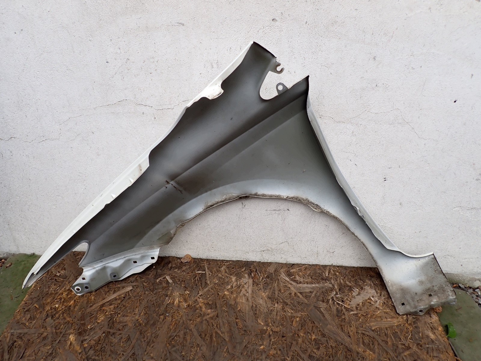 fender right front front TOYOTA AURIS 2 II E18 2012-2018R 5381102340