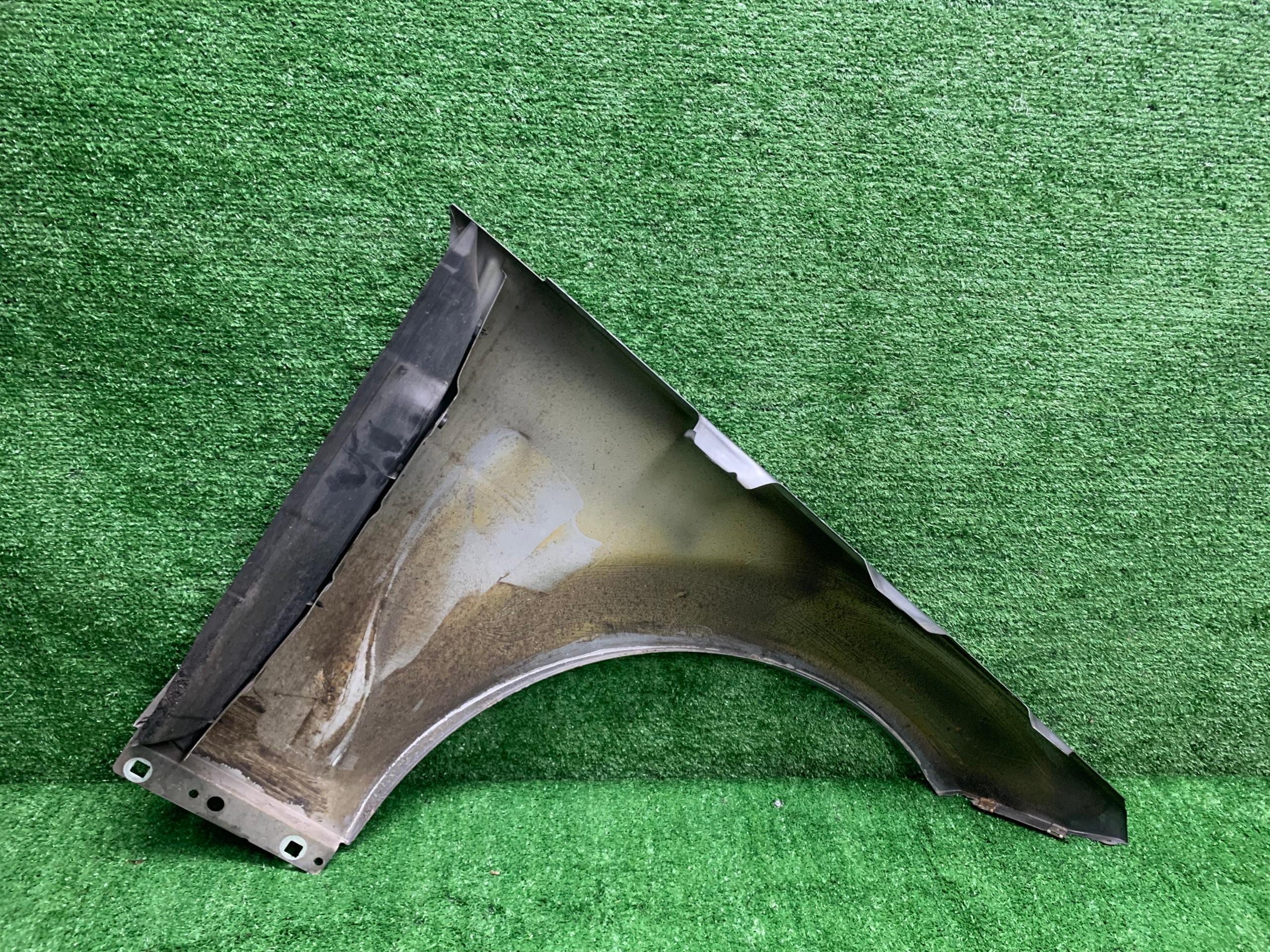W204 MERCEDES C KLASA fender front front left C792 792