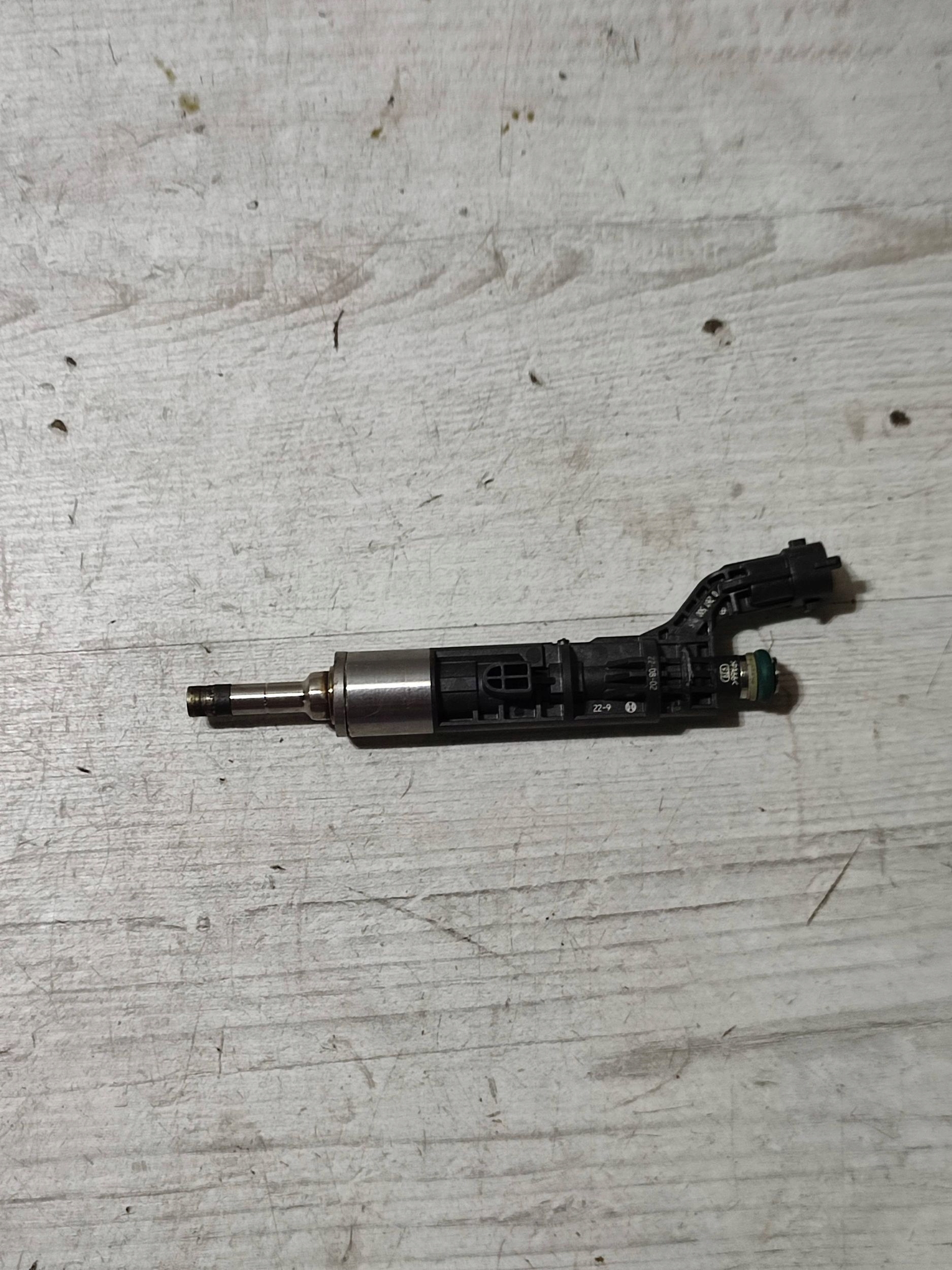 Opel Corsa F 2022 injector