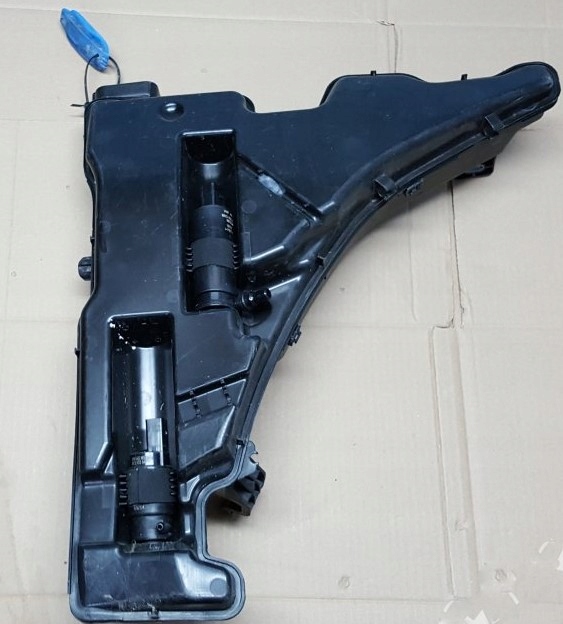 AUDI A4 8W washer fluid tank 8W0955451A