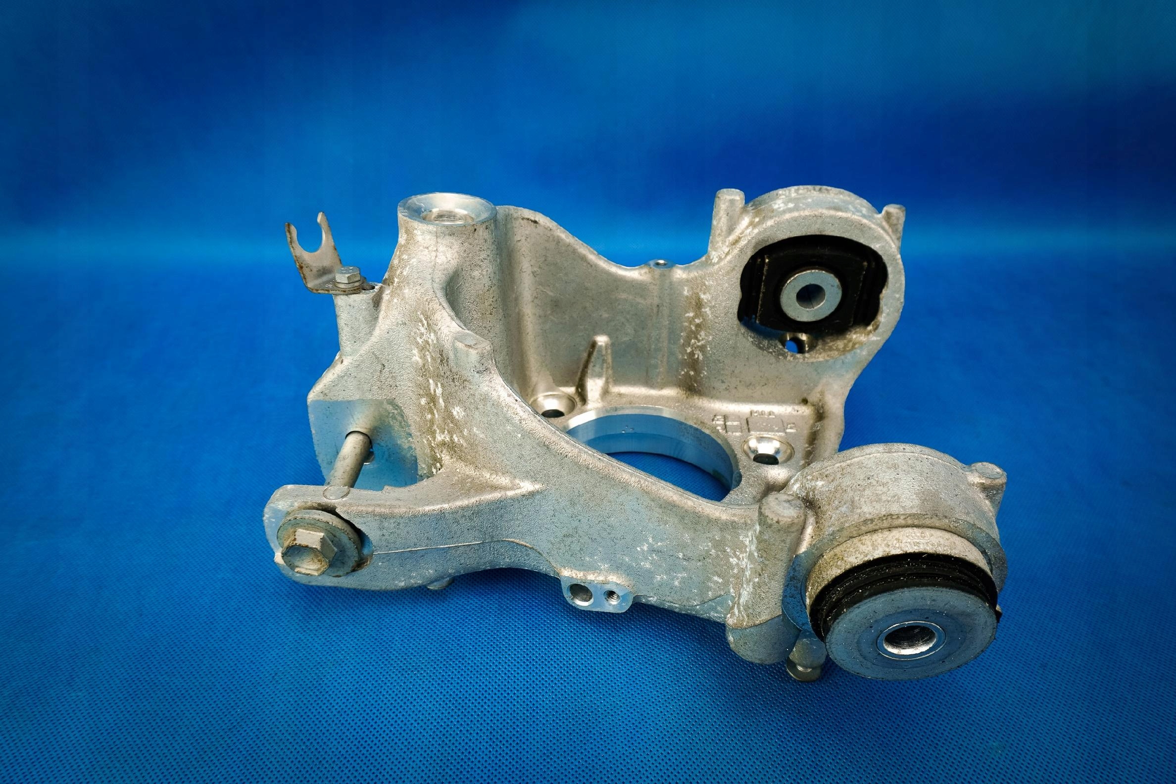 swing wheels rear part Audi A8 S8 4H 4H0505431D