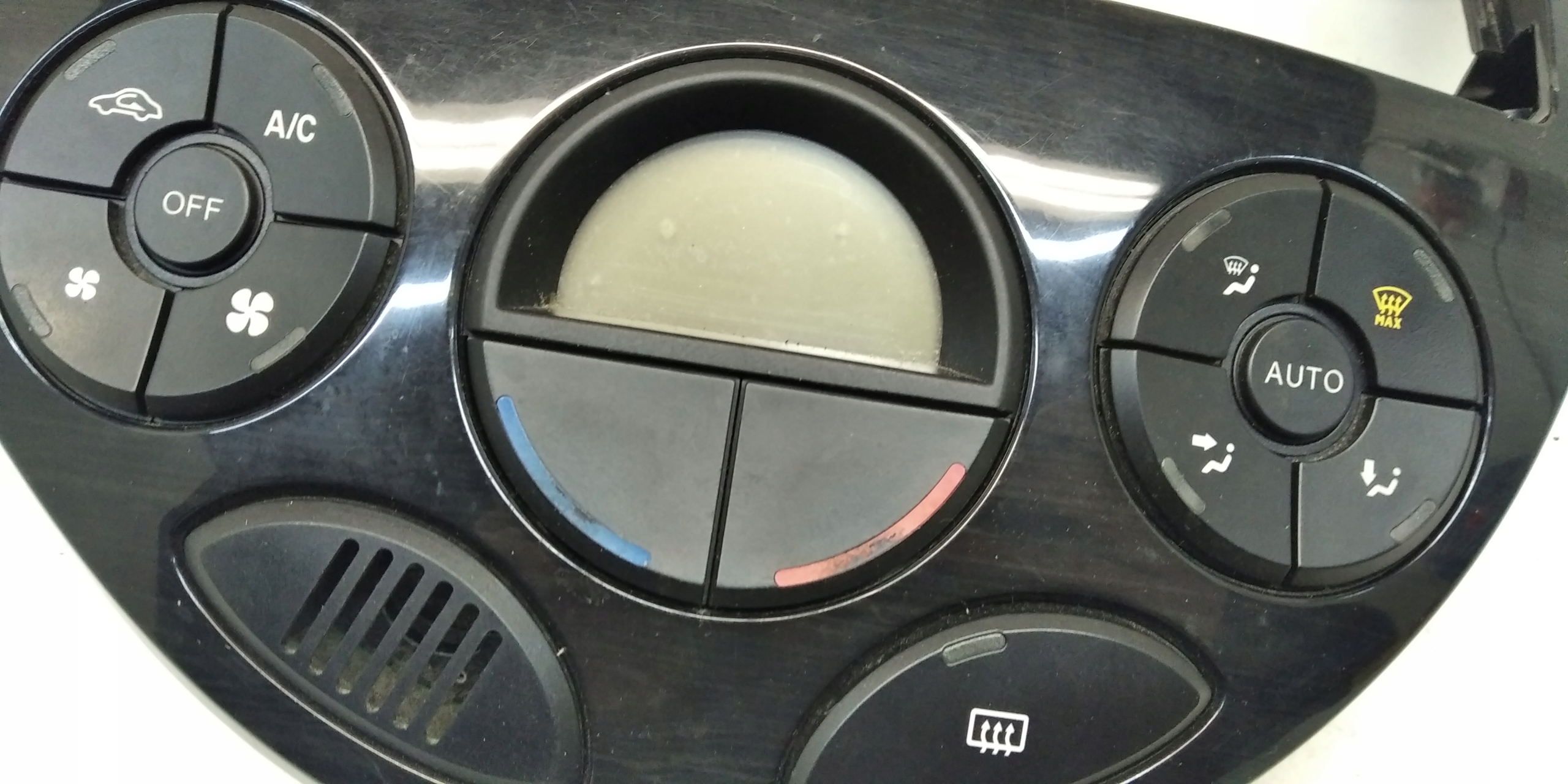 display clock FORD FOCUS MK1 98AB-15000-CCW