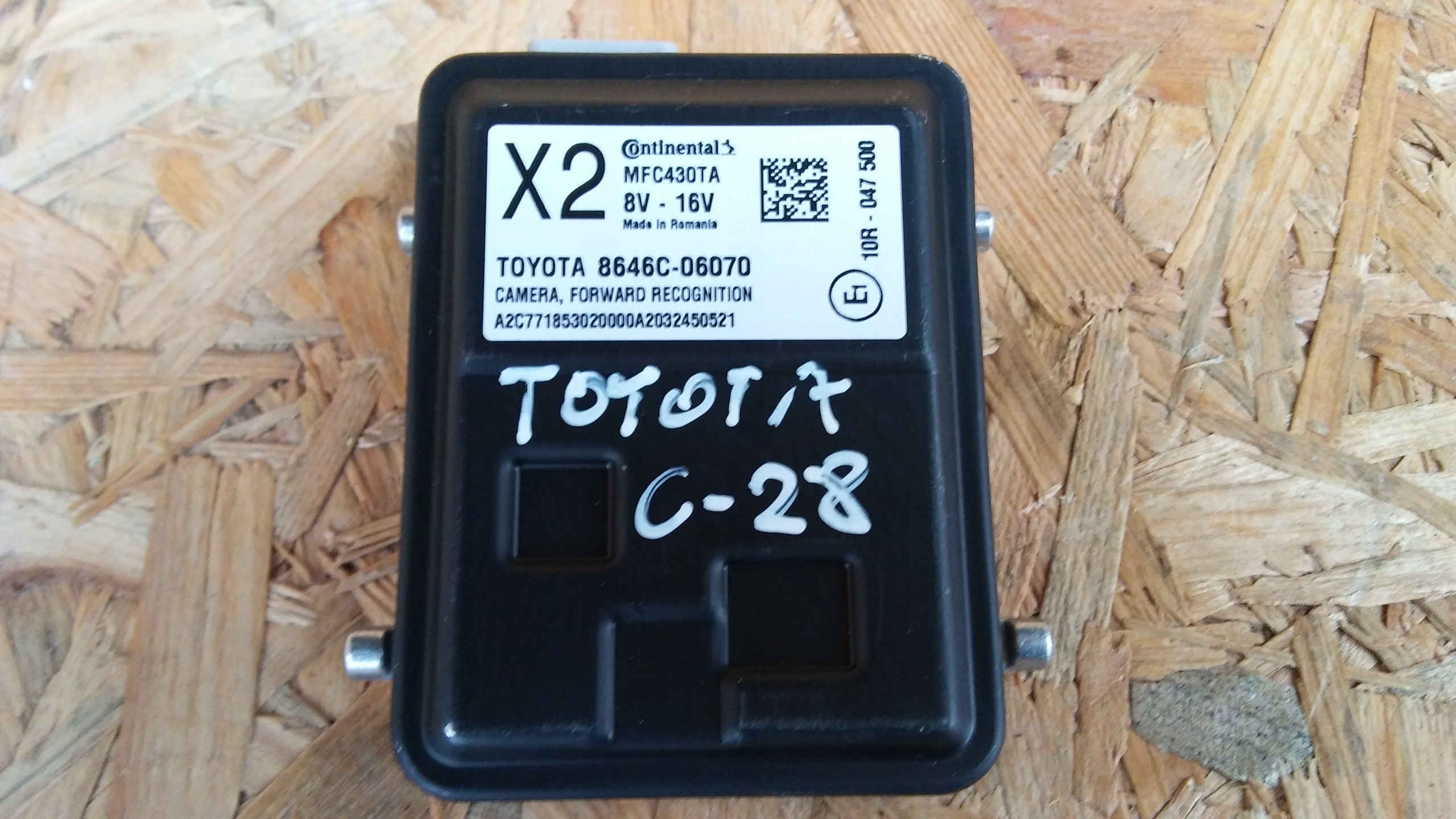 Toyota Camry 2020 radar kamera sensor module windows front 8646C06070