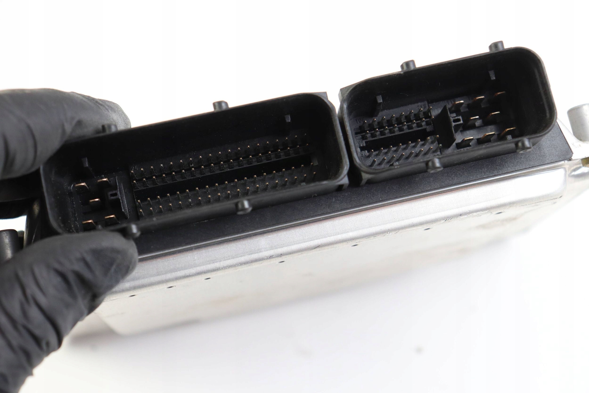 VW PASSAT B5 module control unit of the engine 1.9 TDI 038906019CD 0281010218